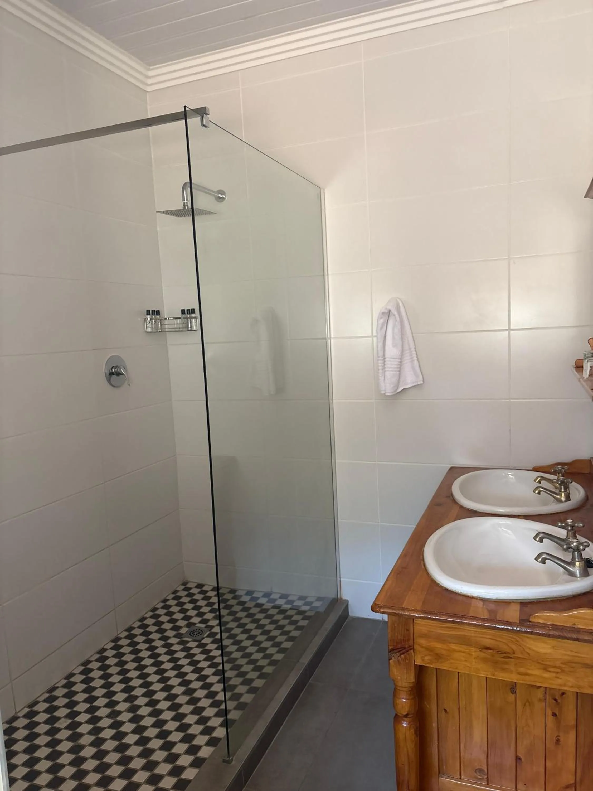 Shower in Bloem Spa Hotel & Conference