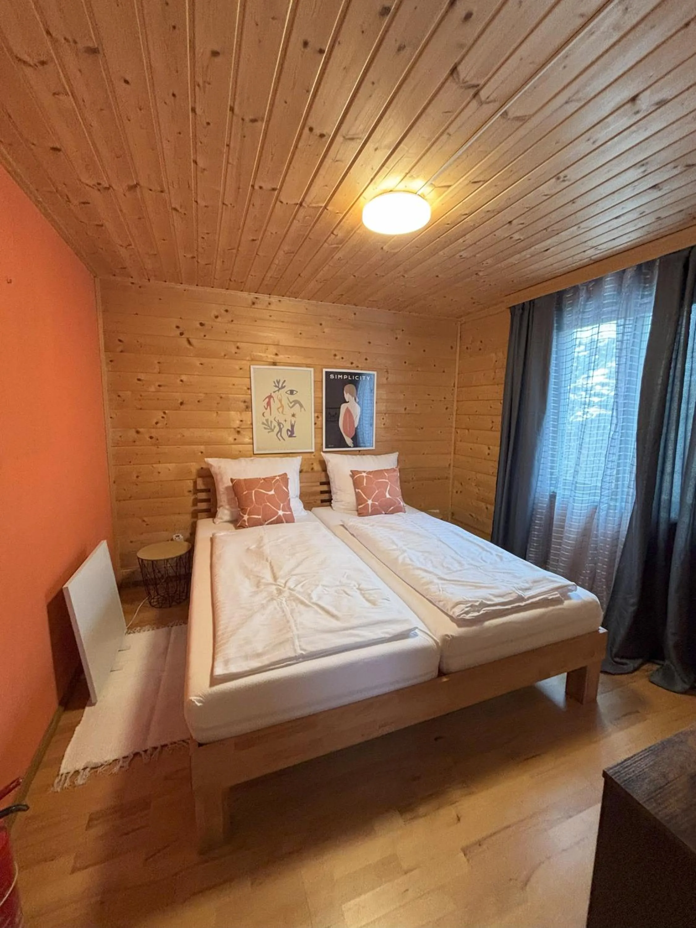 Bedroom, Bed in Kantor Village am Millstätter See - Boutique-Chalets und Lodges