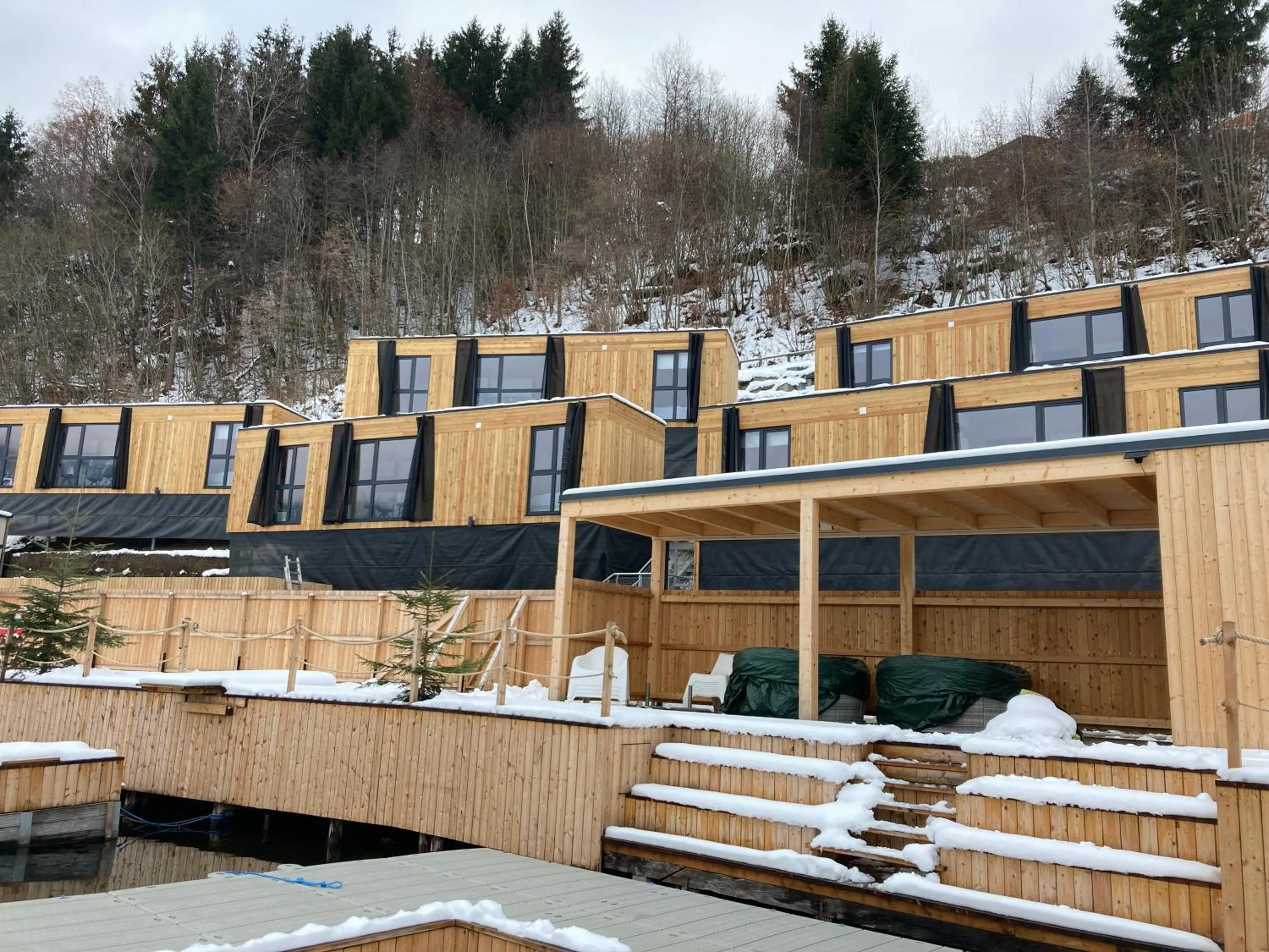Winter in Kantor Village am Millstätter See - Boutique-Chalets und Lodges