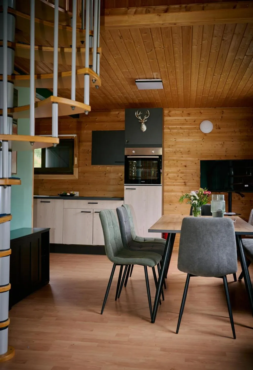 Kitchen or kitchenette in Kantor Village am Millstätter See - Boutique-Chalets und Lodges