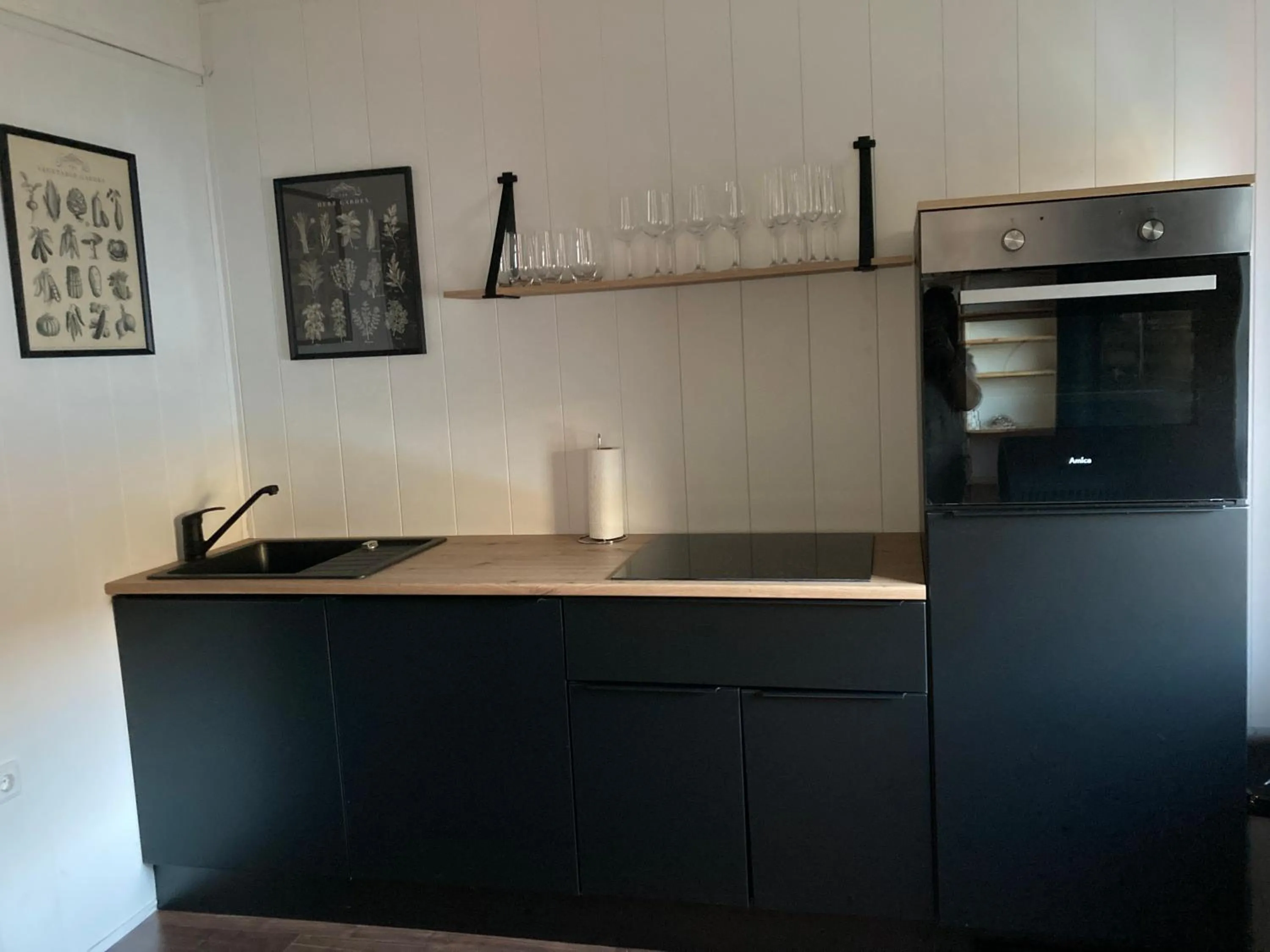 Kitchen or kitchenette in Kantor Village am Millstätter See - Boutique-Chalets und Lodges