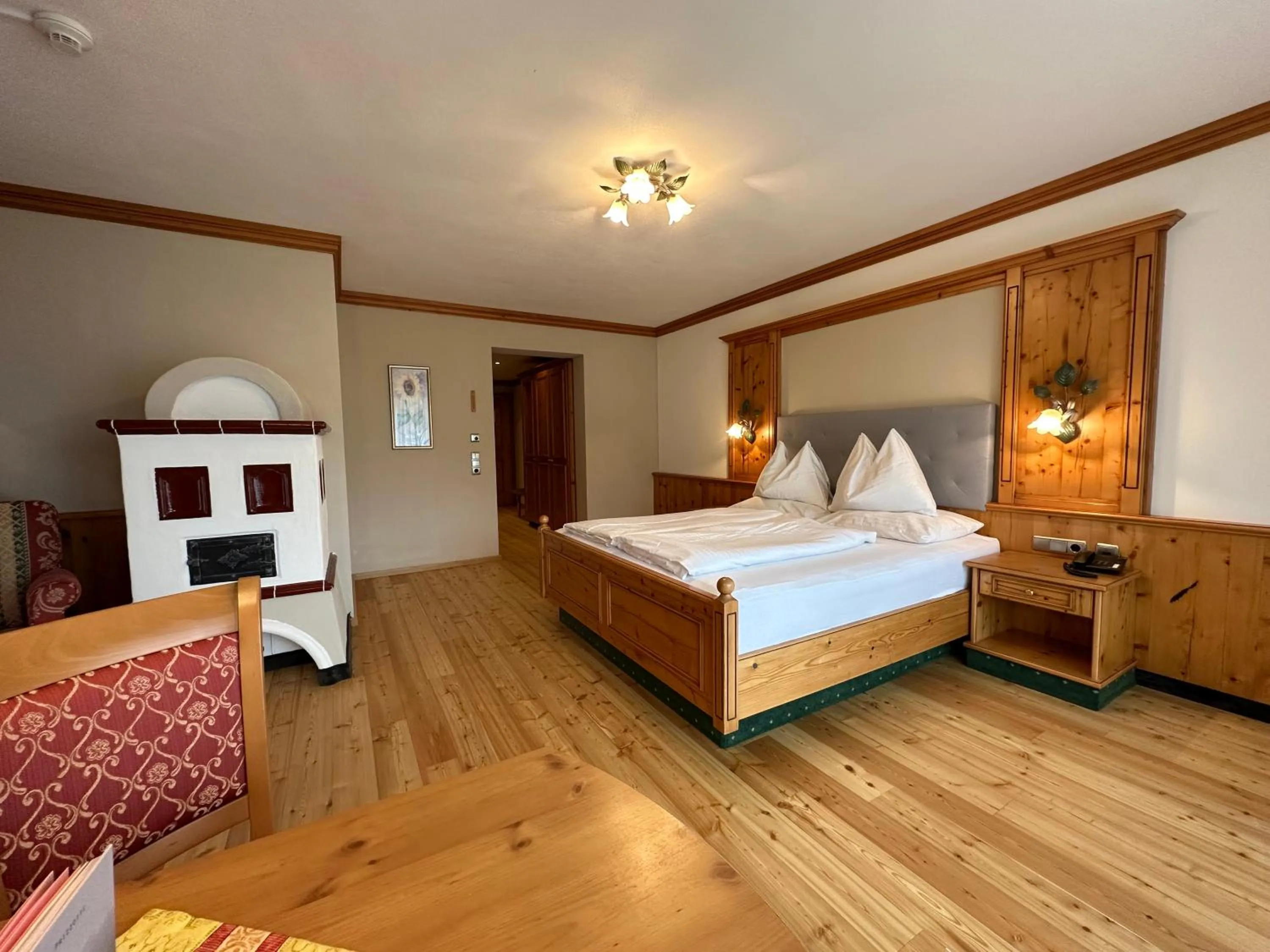 Bed in Hotel Das Urbisgut