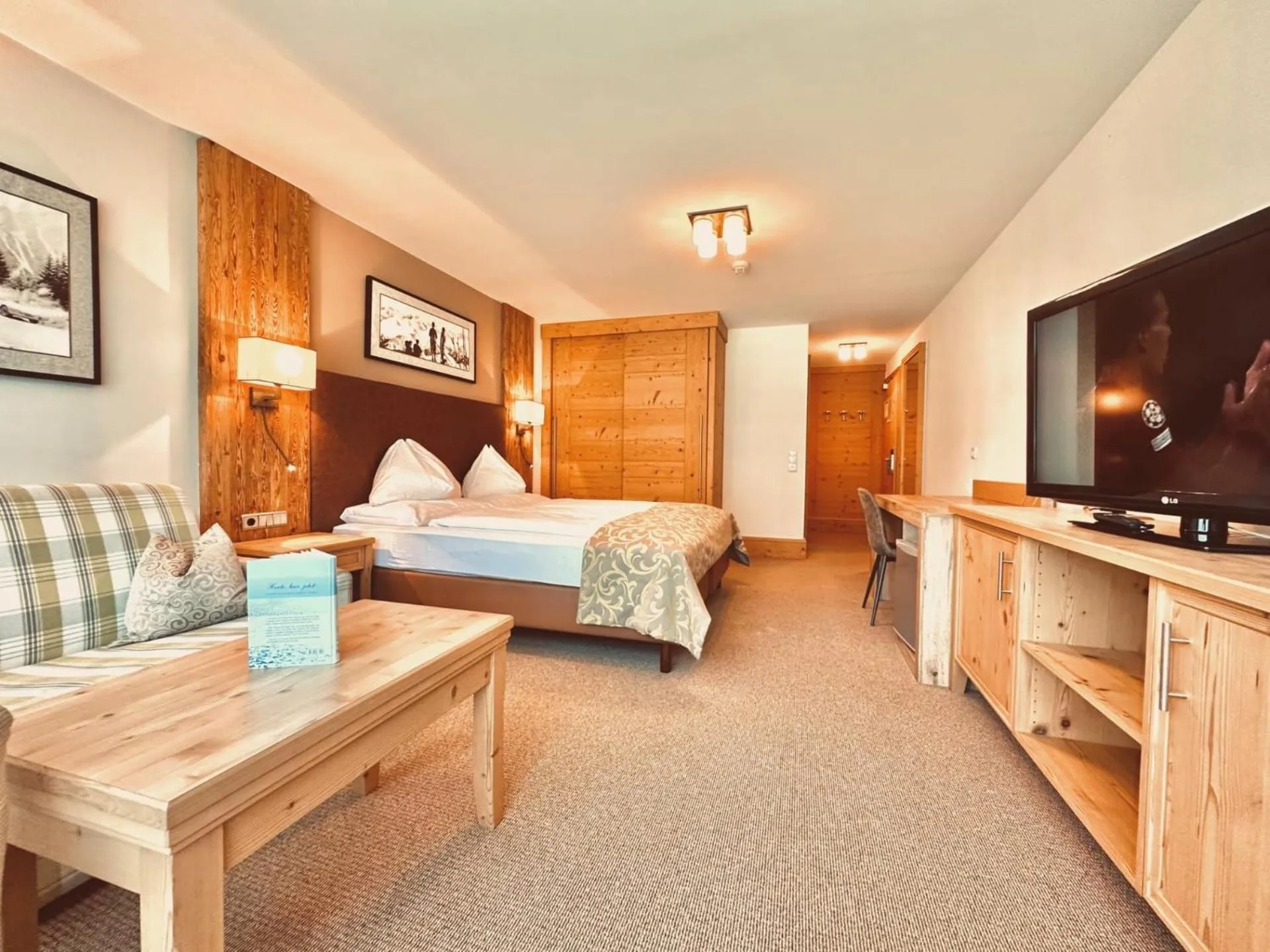 Bed in Hotel Das Urbisgut