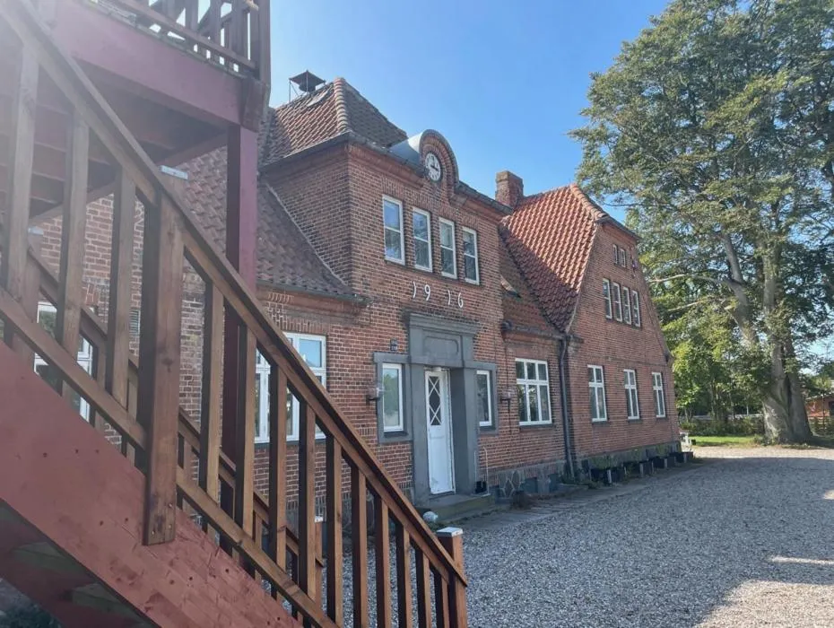 Property building in Hotel Stokkegaarden's BnB & Apartments