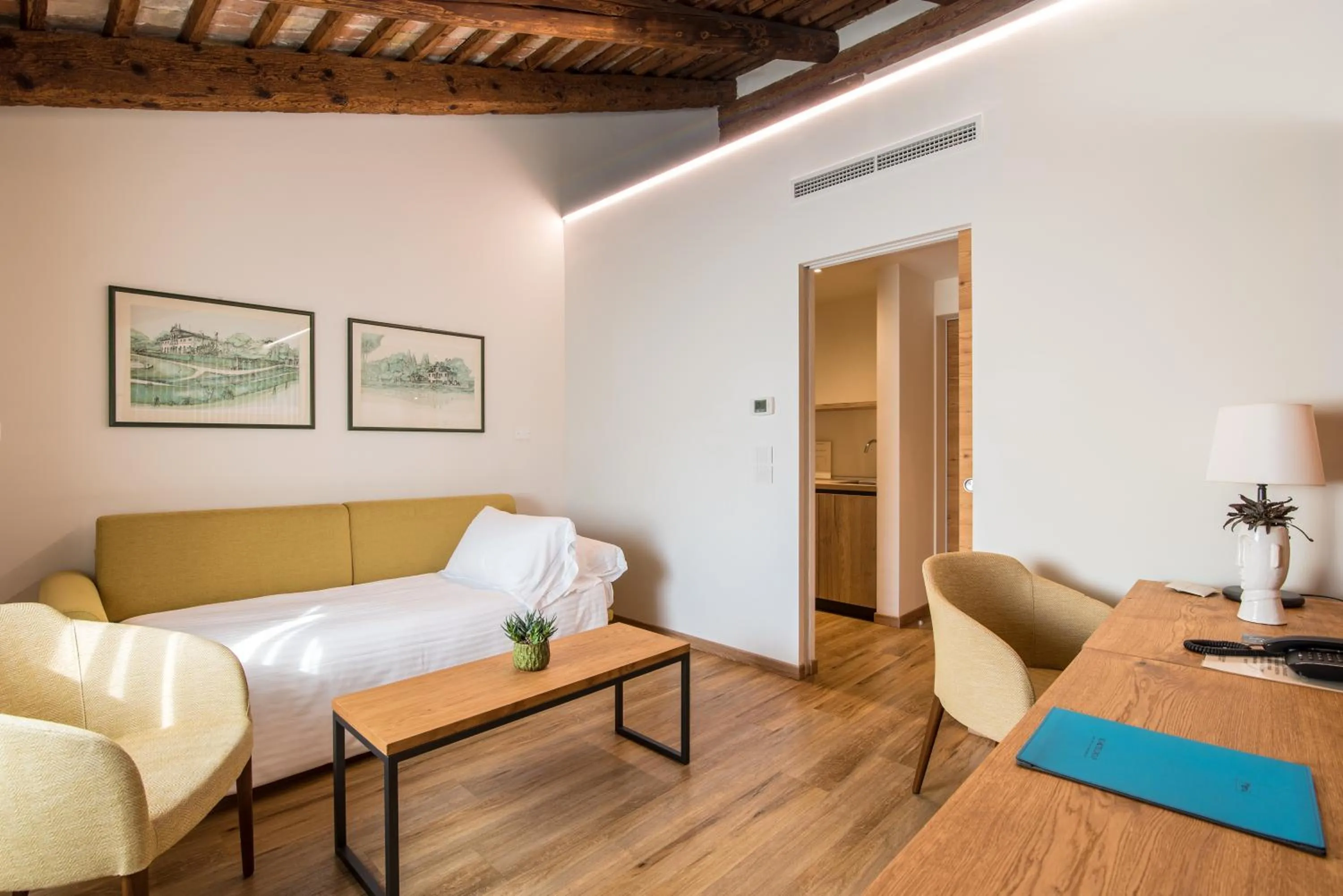 Bed in Hotel Ristorante Magia del Brenta