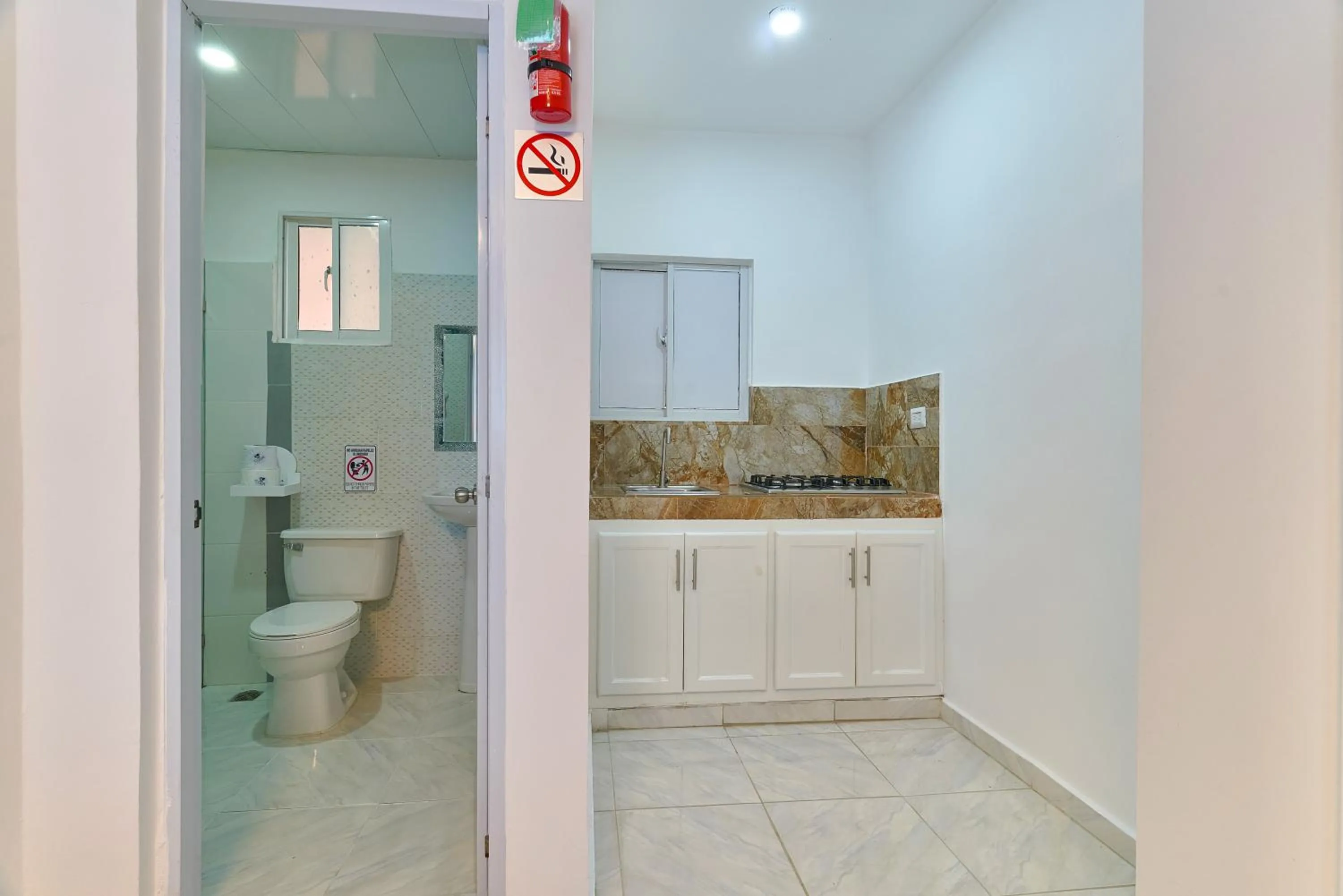 Bathroom in Costa Love Hotel Aeropuerto