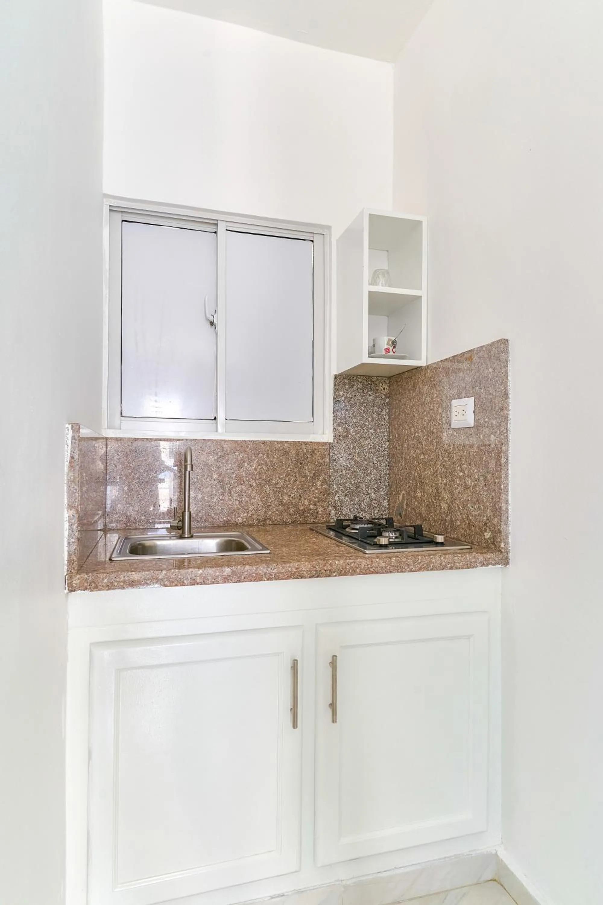 kitchen in Costa Love Hotel Aeropuerto