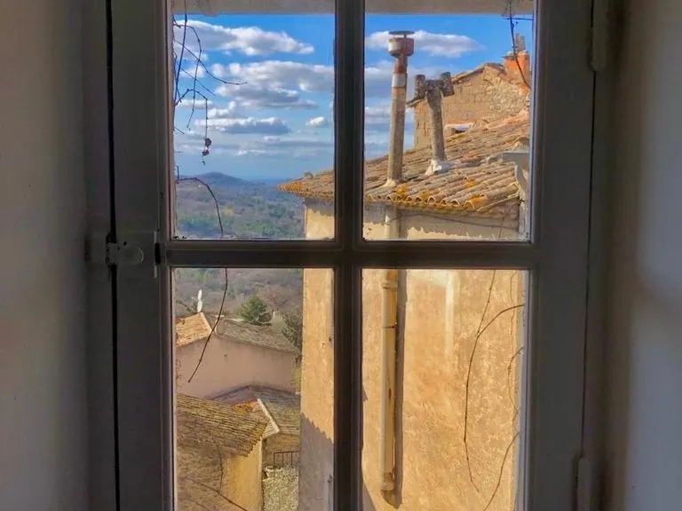 Mountain view in La Maison près de la Fontaine