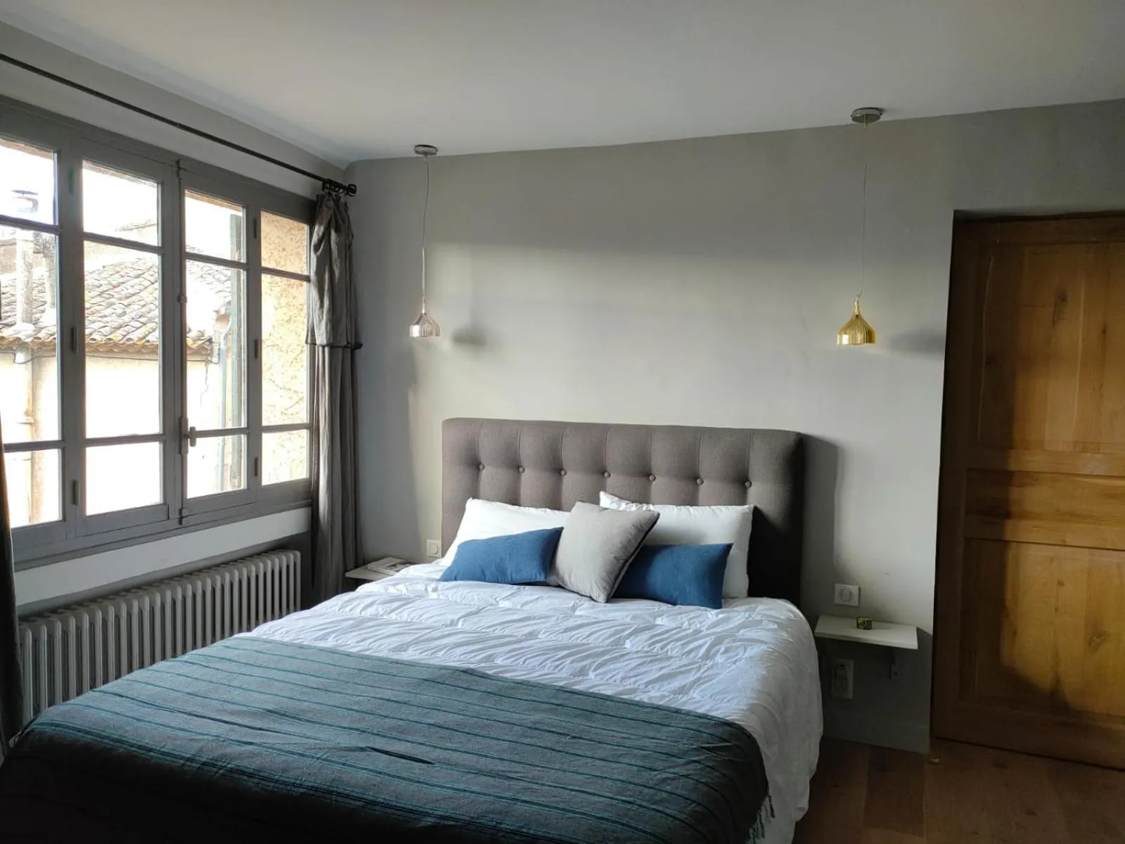 Bed in La Maison près de la Fontaine