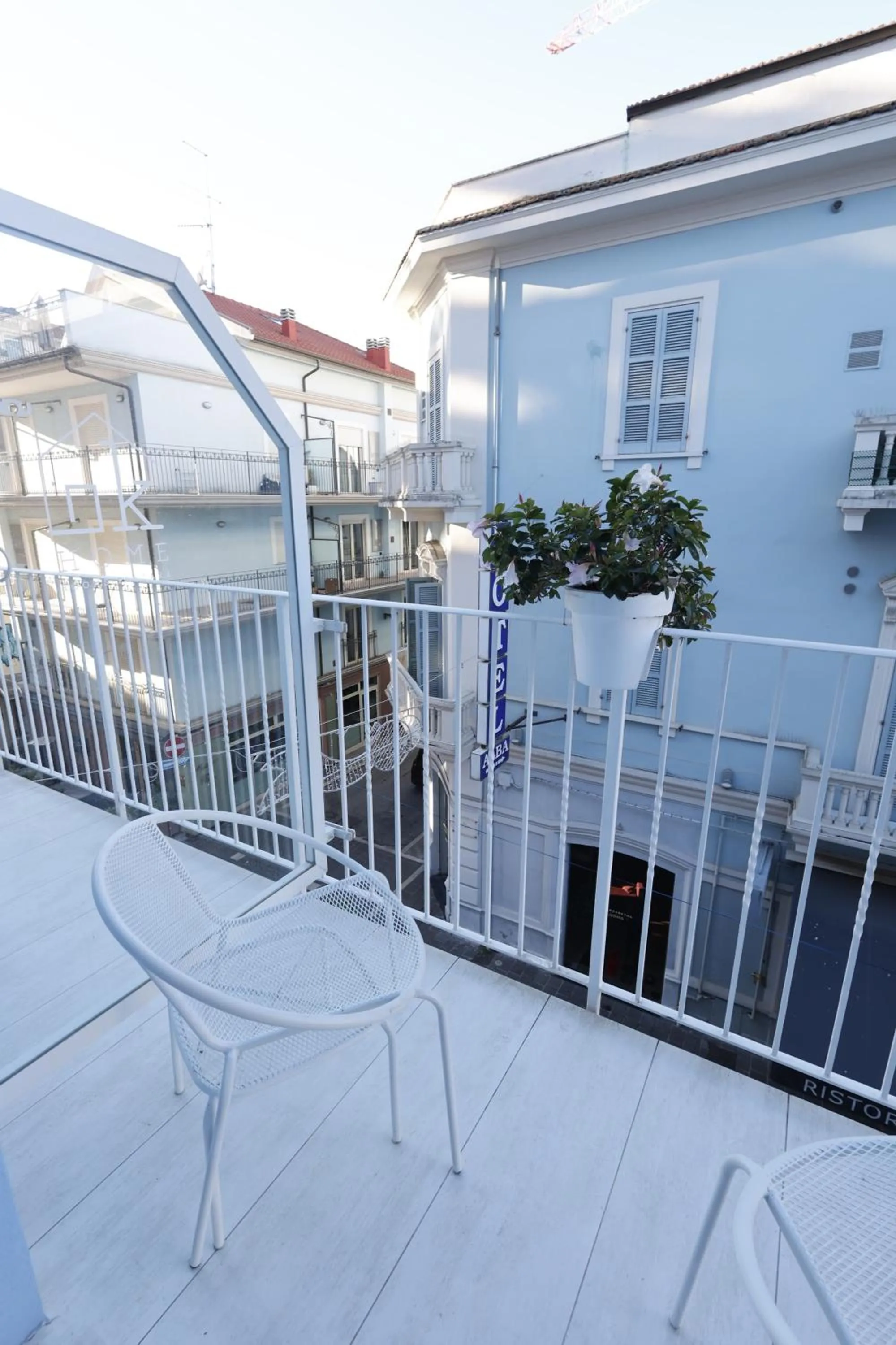 Property building in Ok Home Pescara Rooms