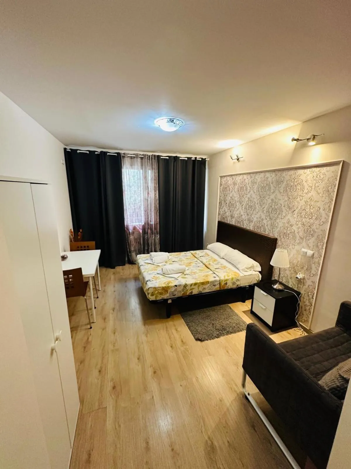 Bedroom, Bed in Guest House Barcelona Bruc