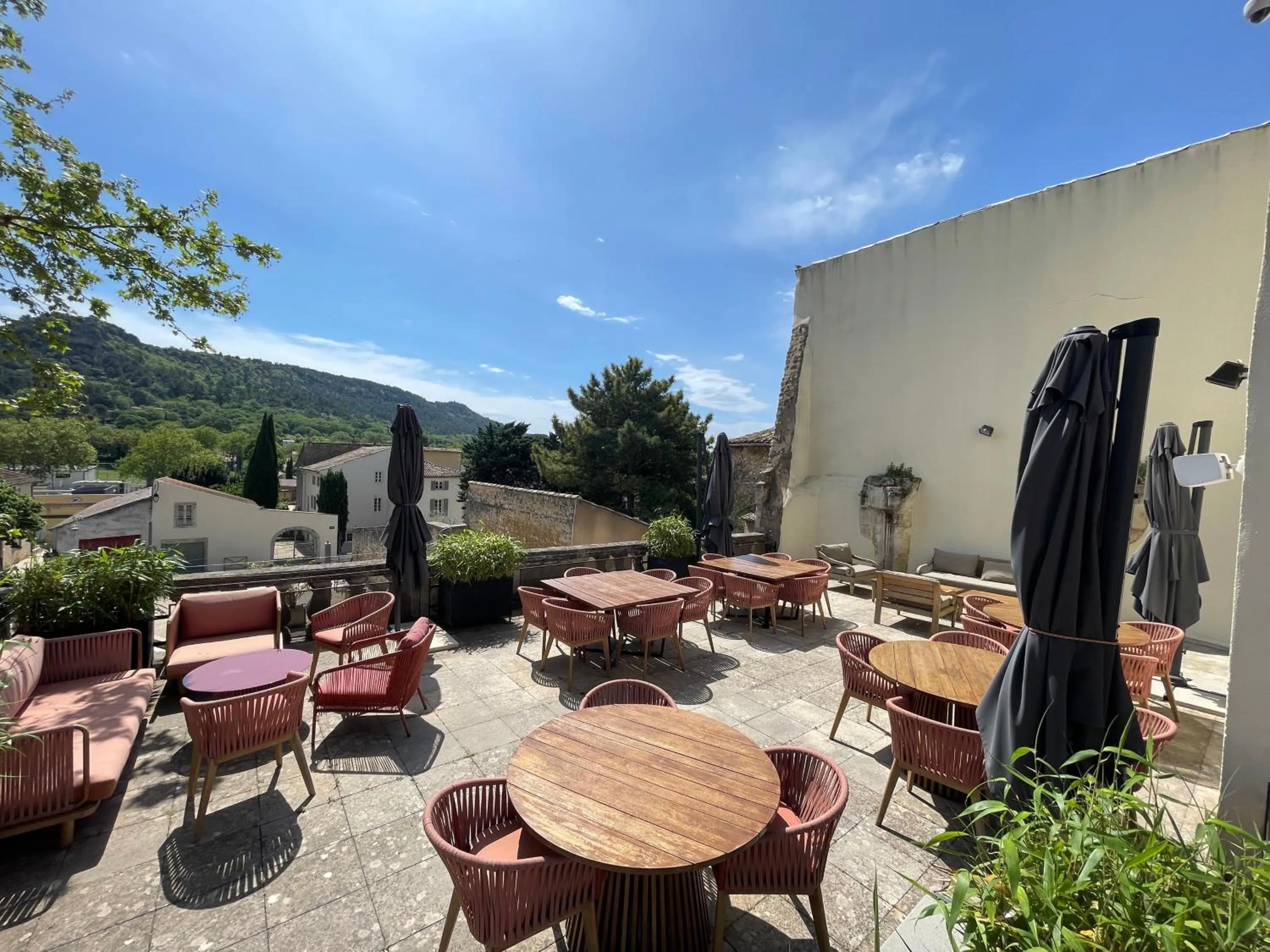 Patio in Le Victoria Boutique Hôtel