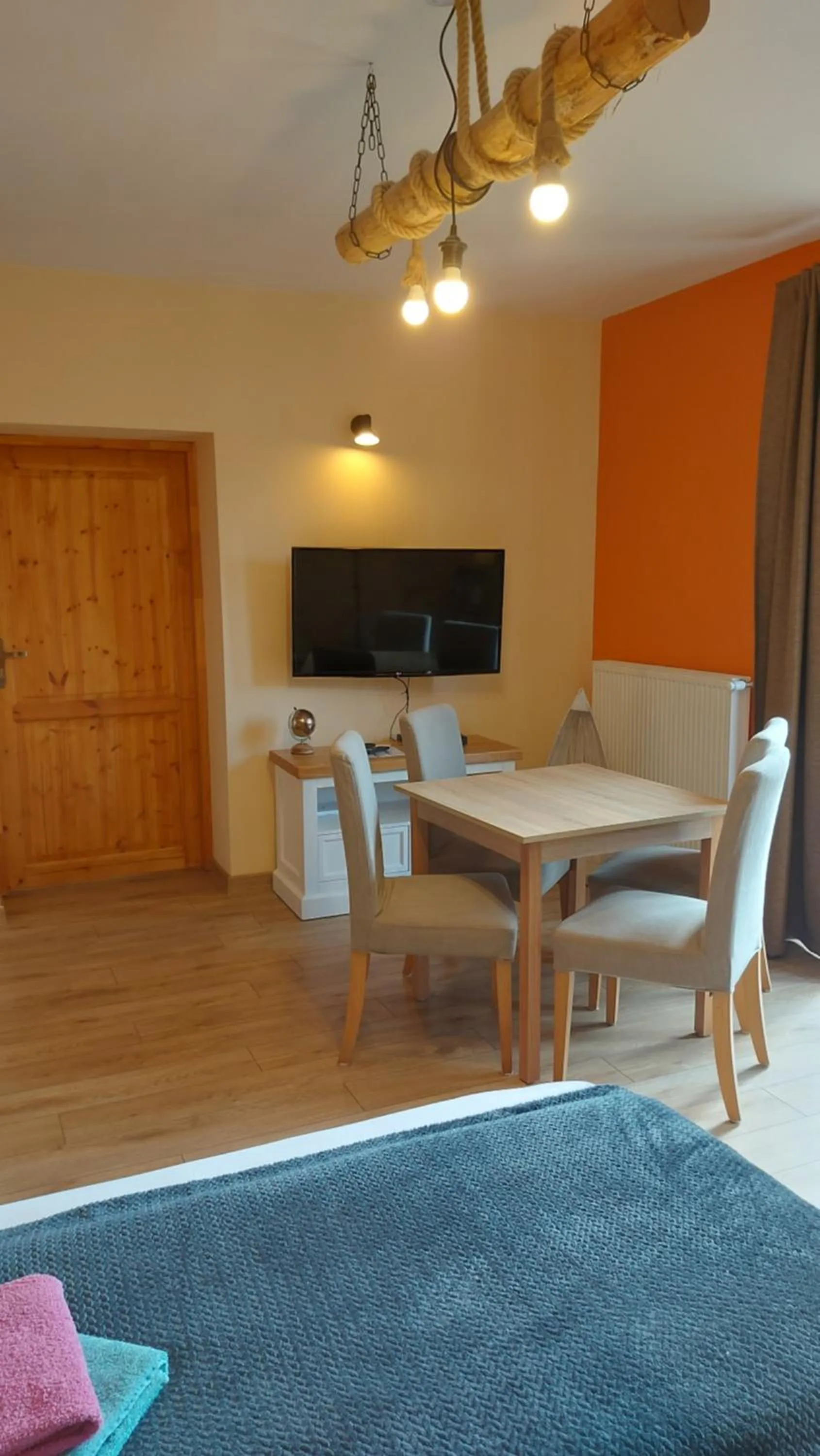 TV and multimedia in B&B Emarik