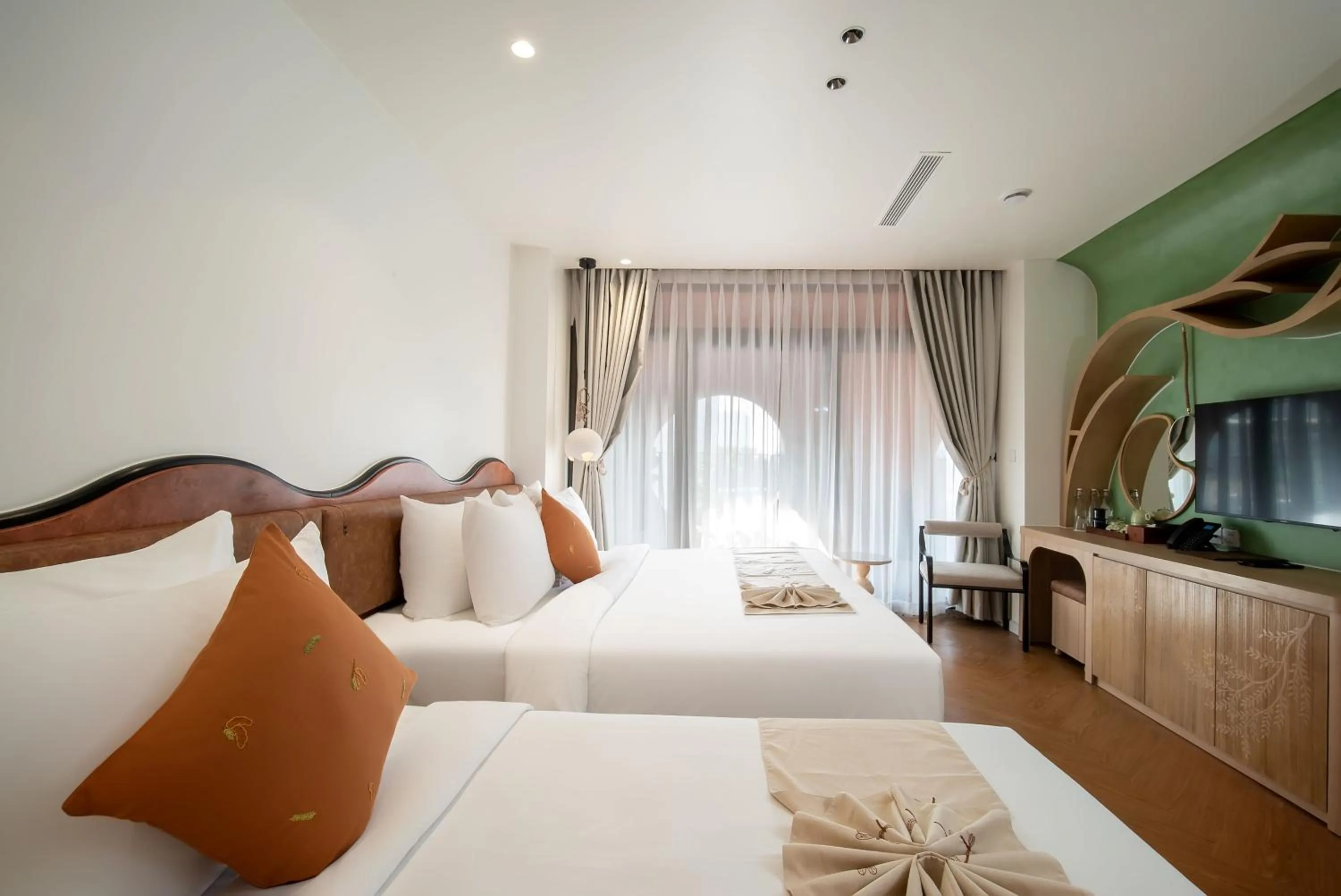 Bed in Me Saigon Boutique Hotel