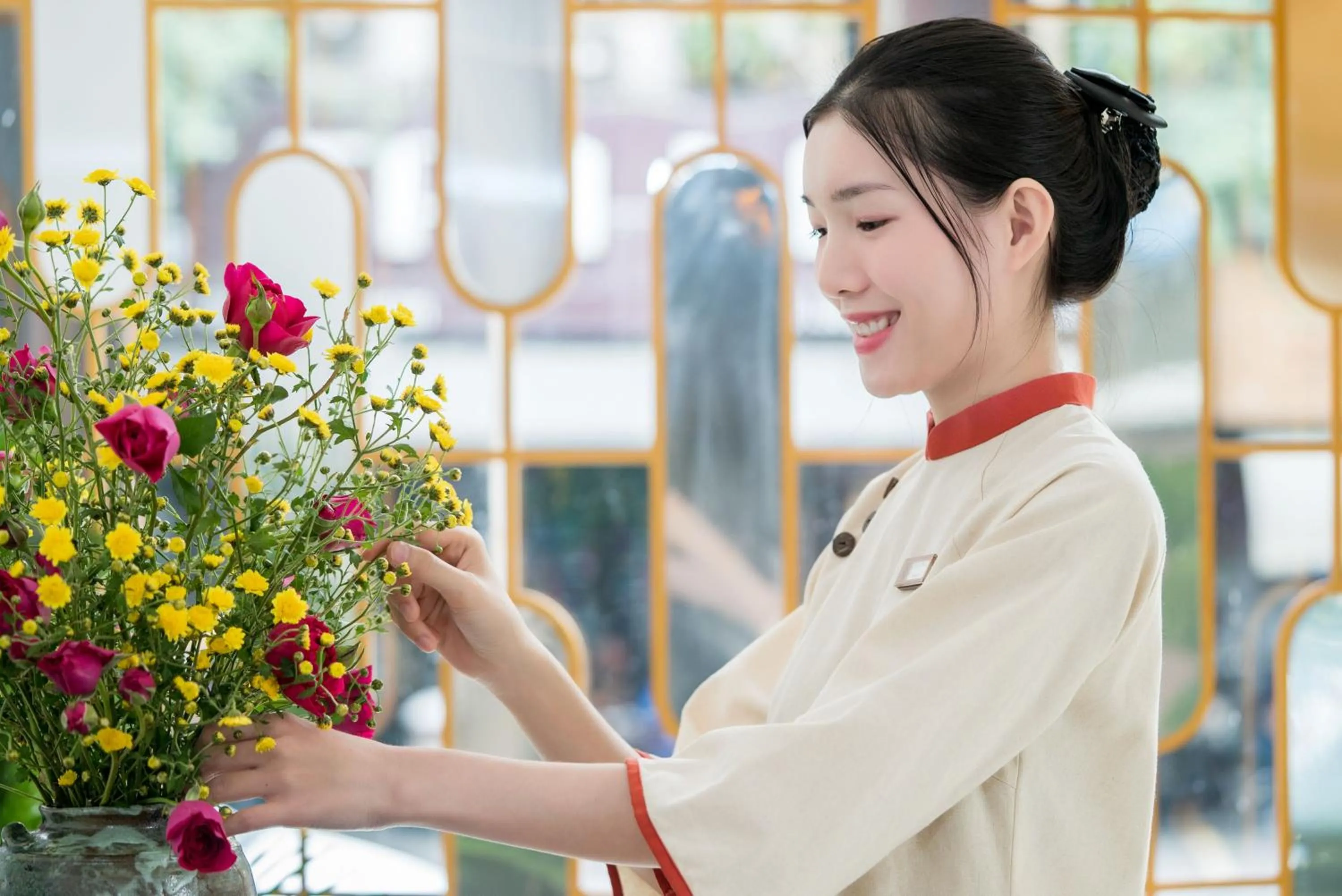 Staff in Me Saigon Boutique Hotel