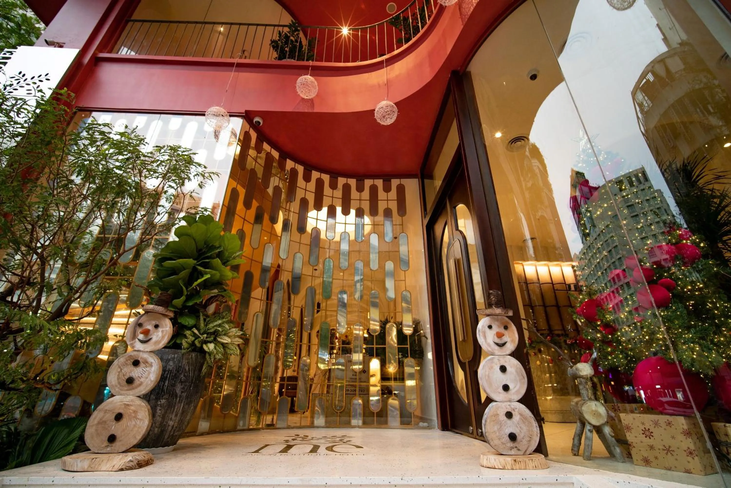 Facade/entrance in Me Saigon Boutique Hotel
