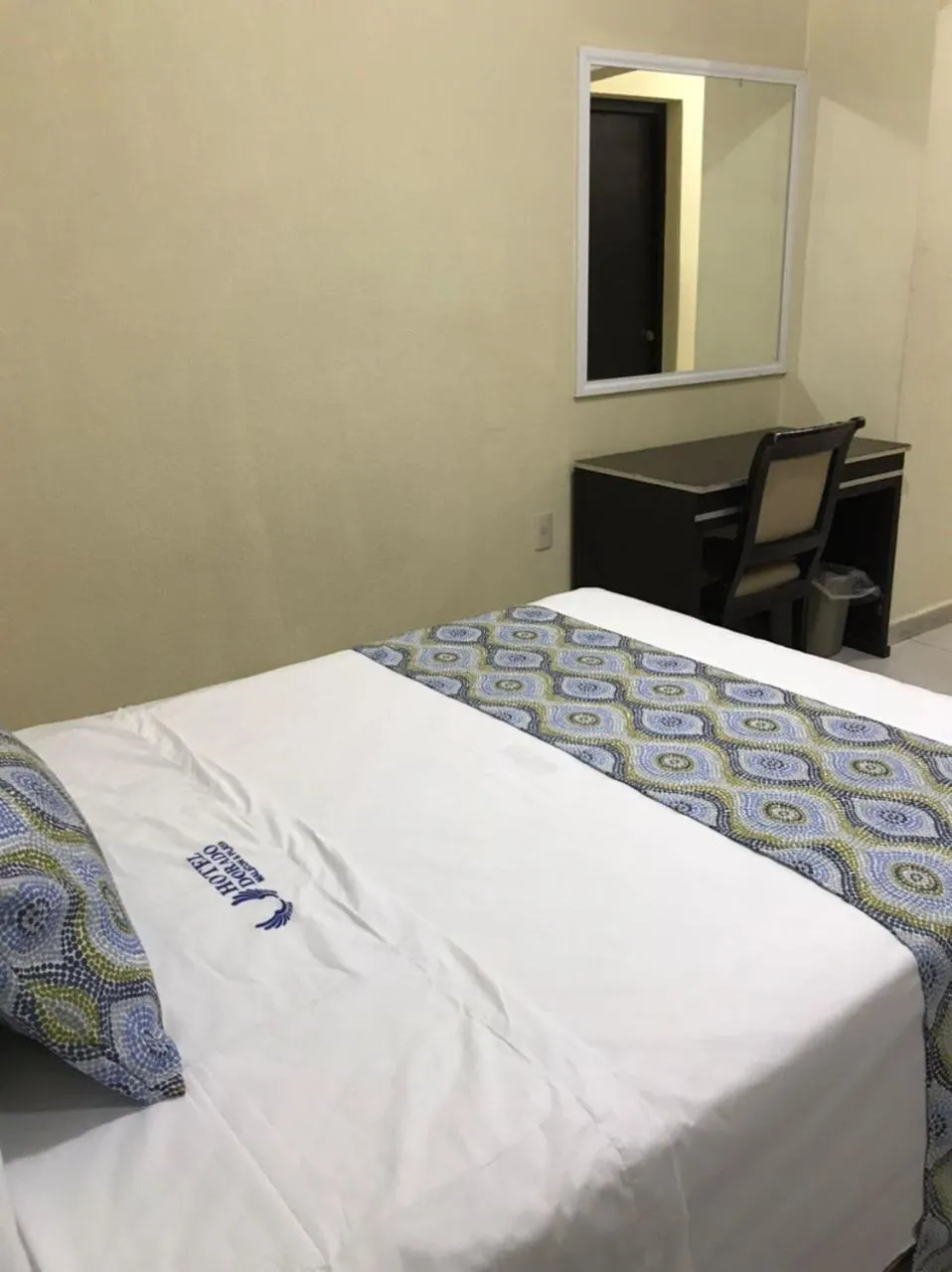 Bed in Hotel Dorado a una calle de Playa Regatas y el Malecon