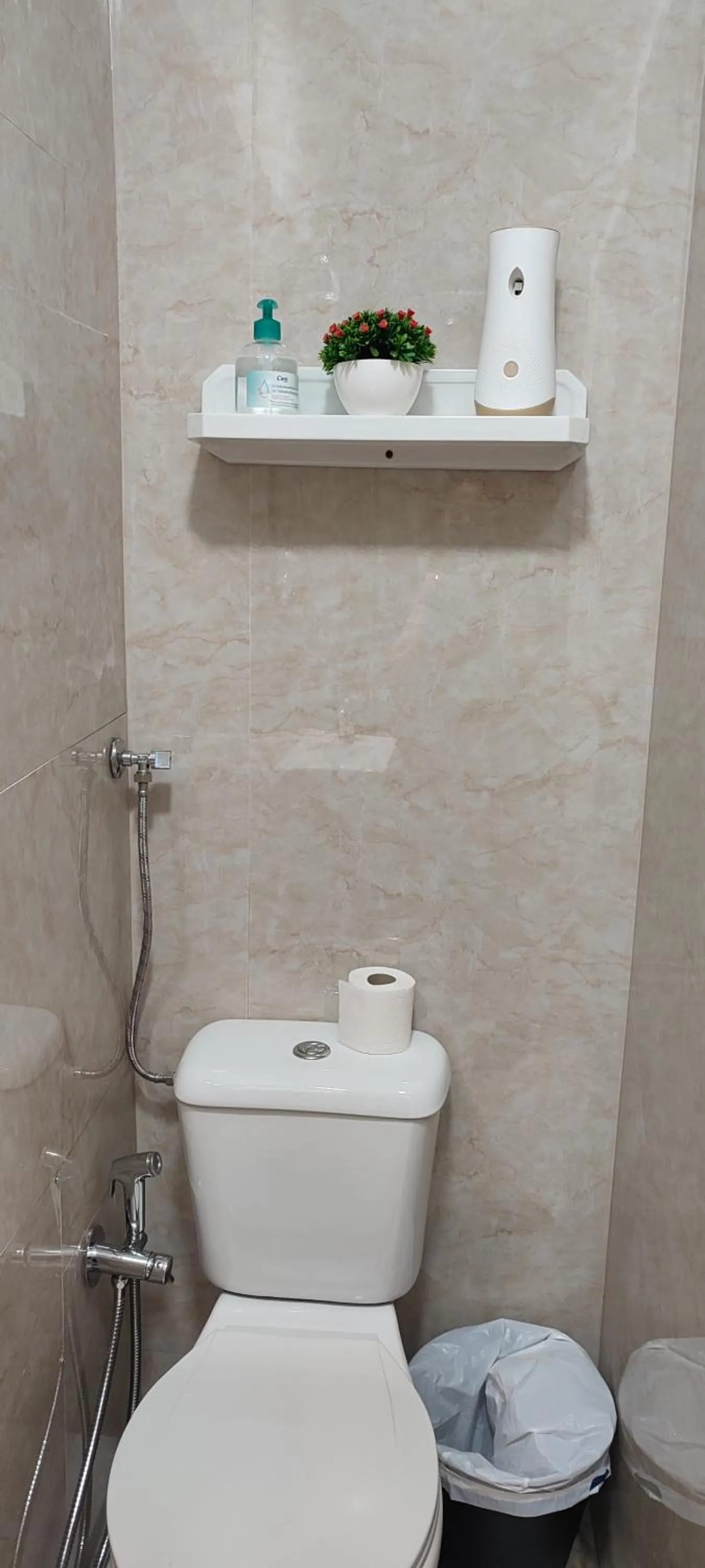 Toilet in Habtiar Guest House