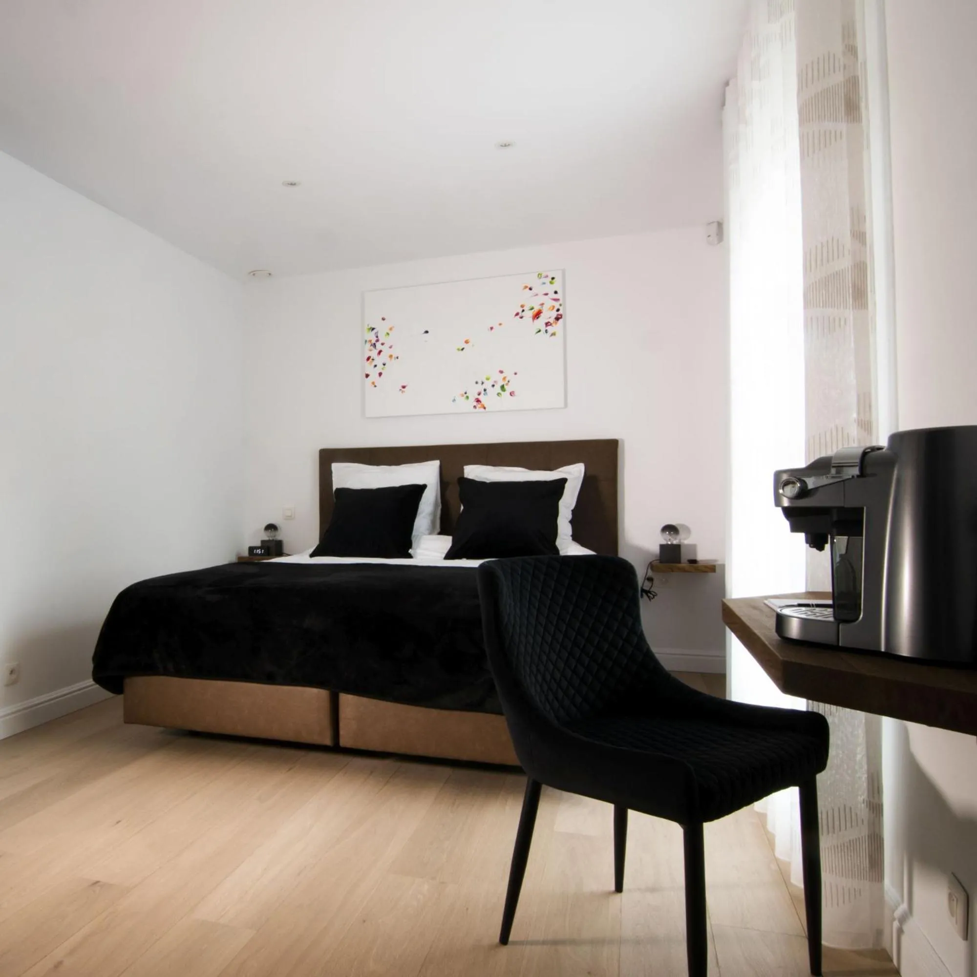 Bedroom, Bed in 't pure genot