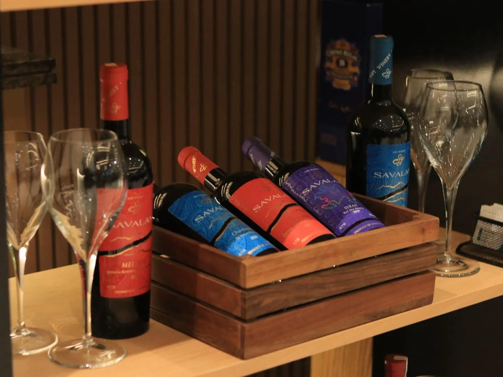 Restaurant/places to eat in Grand Midway Hotel