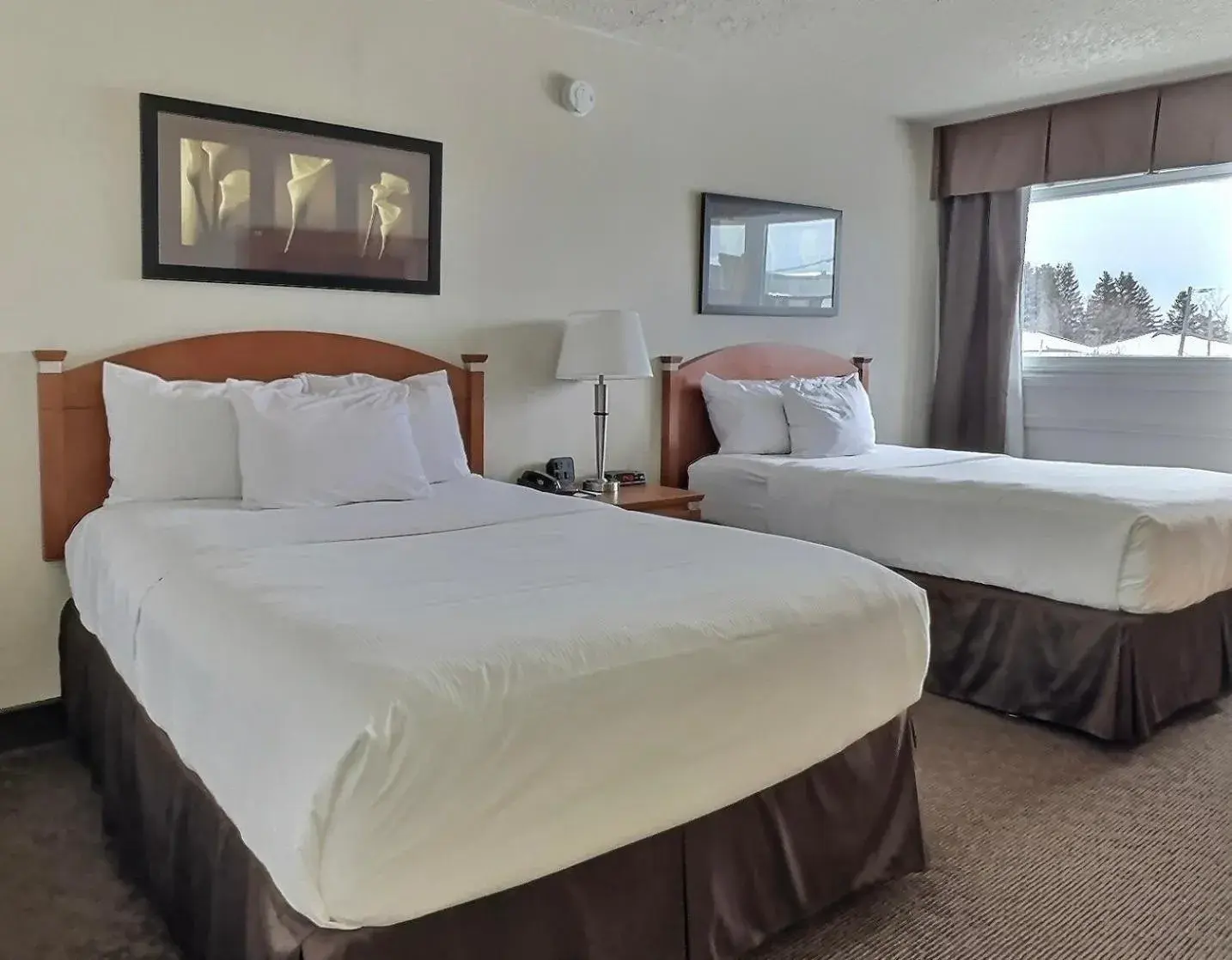 Deluxe Double Room with Two Double Beds - Non-Smoking in Quality Inn Rouyn-Noranda Deluxe Double Room with Two Double Beds - Non-Smoking in Quality Inn Rouyn-Noranda