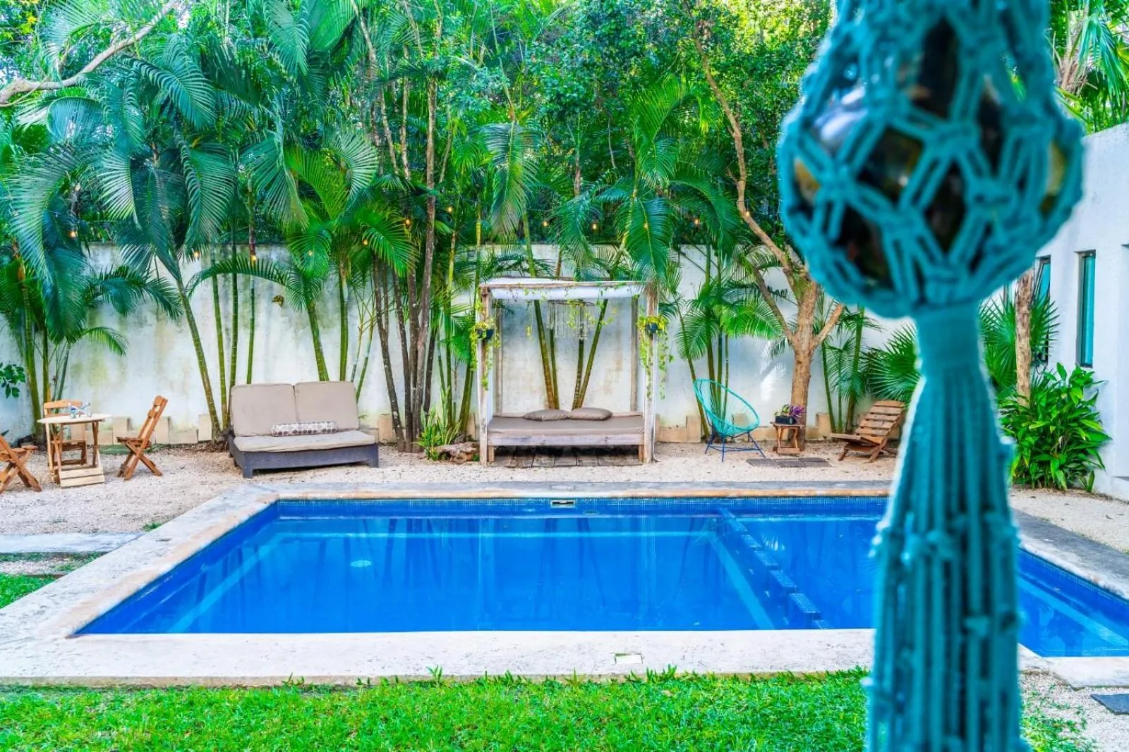 Pool view in Casa Borush by Ecoplaneta