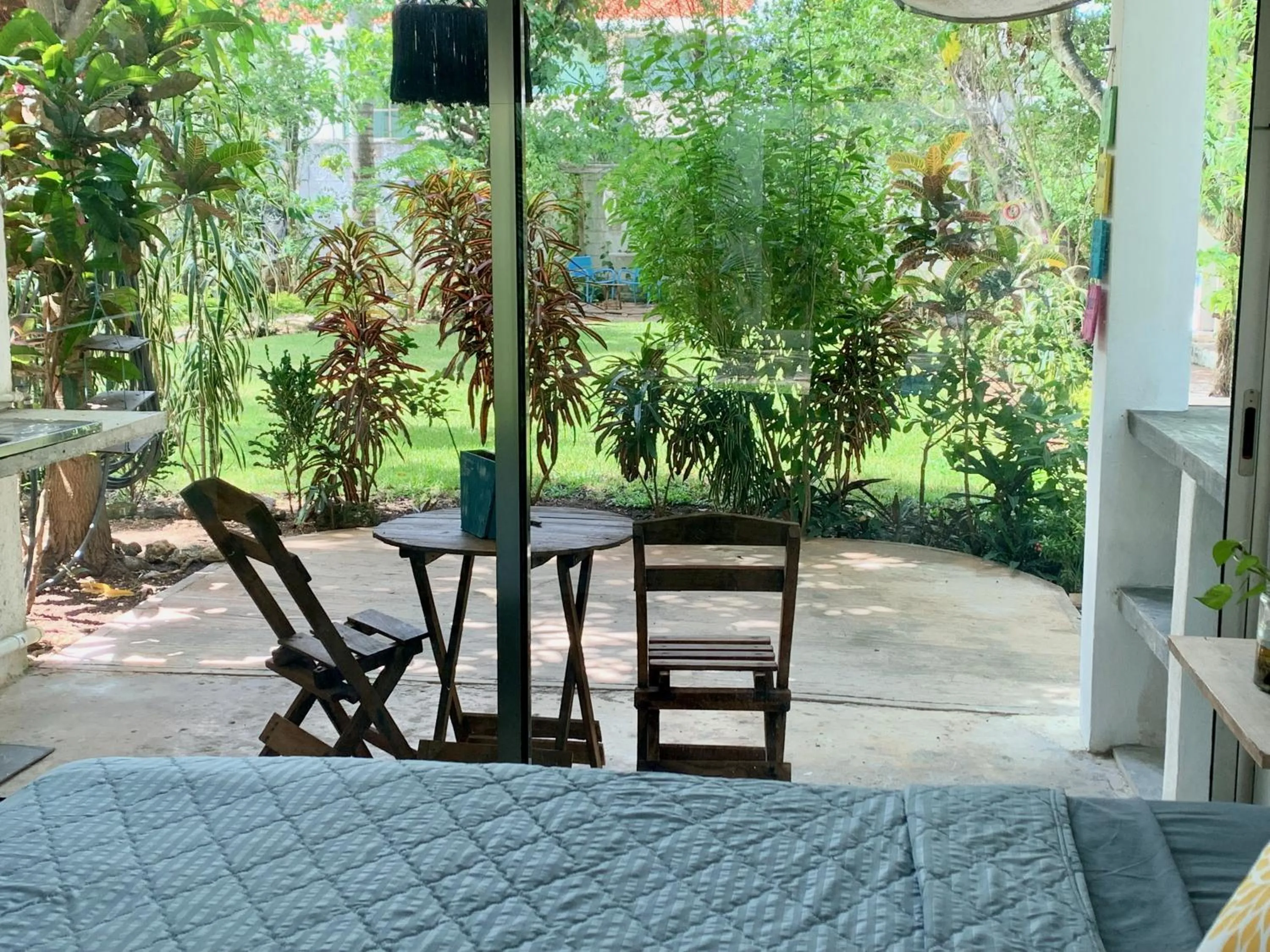 Garden view in Casa Borush by Ecoplaneta