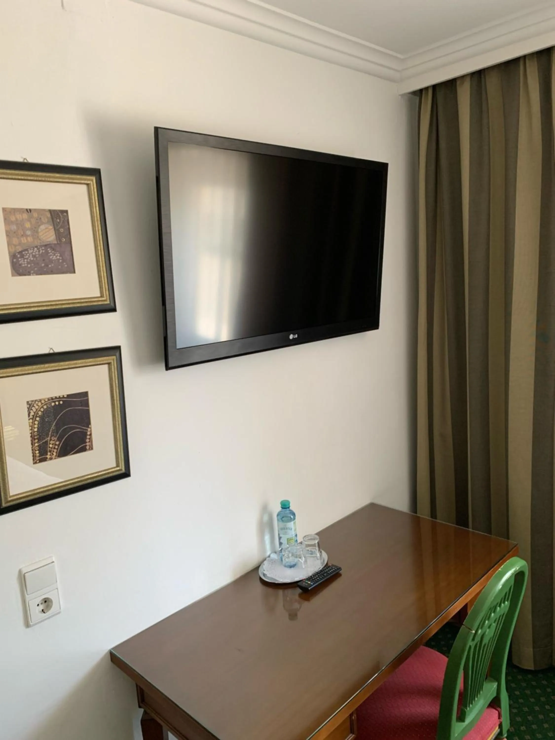 TV and multimedia in Landgasthof zur Post