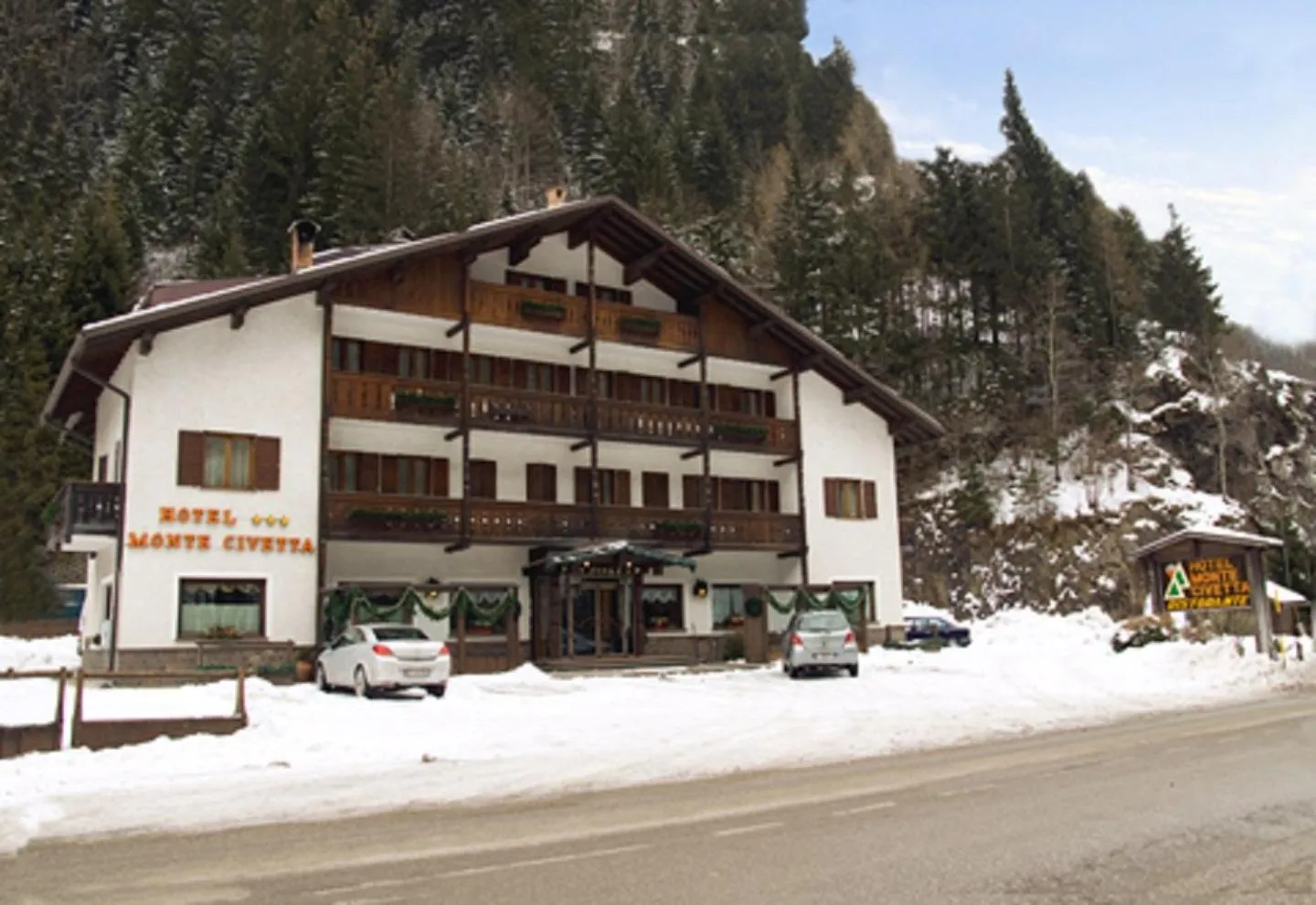 Winter in Hotel Monte Civetta