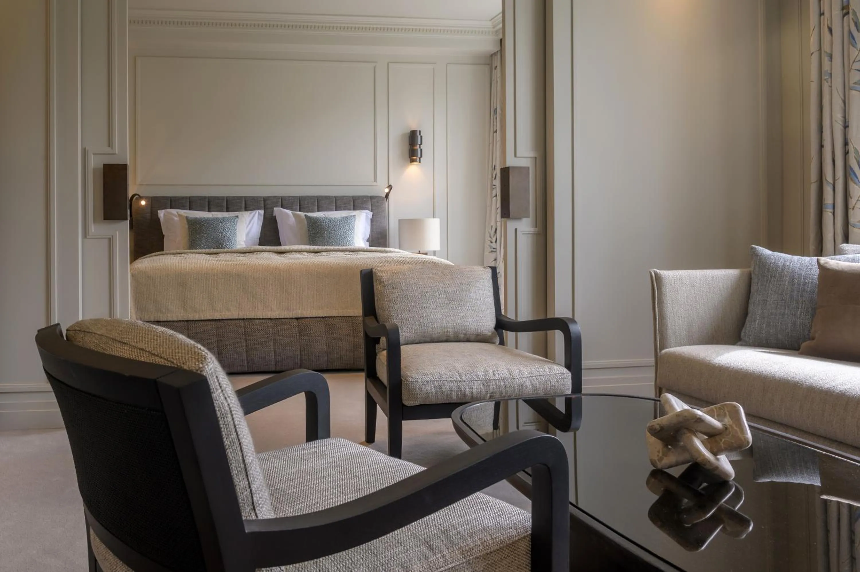 Bed in Hotel Bayerischer Hof