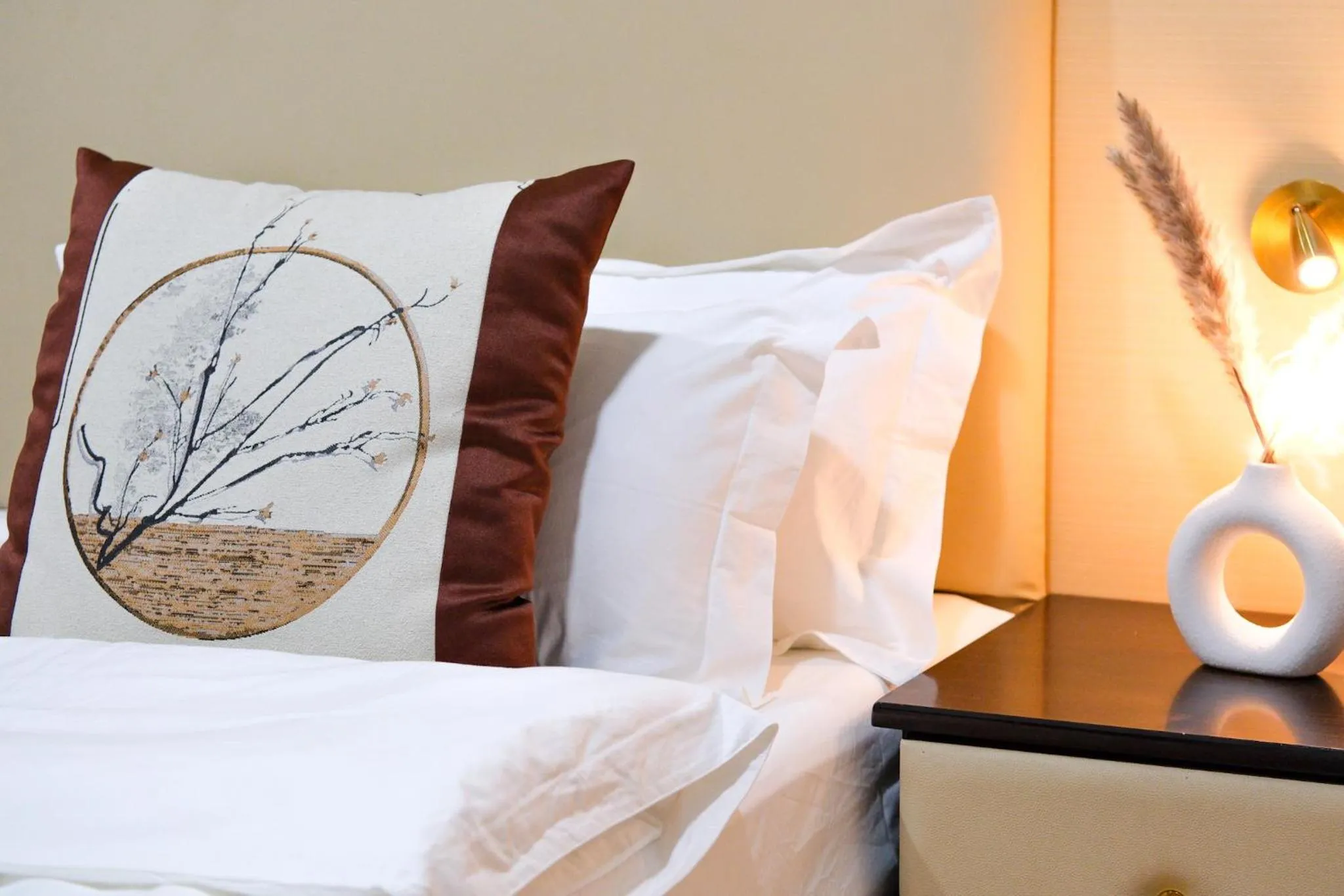 Bed in AL MARSA HOTEL APARTMENTS