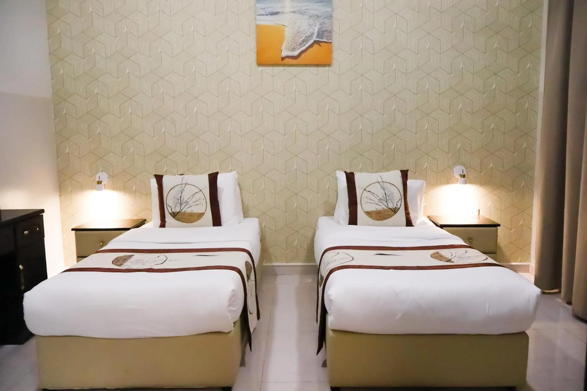 Bed in AL MARSA HOTEL APARTMENTS