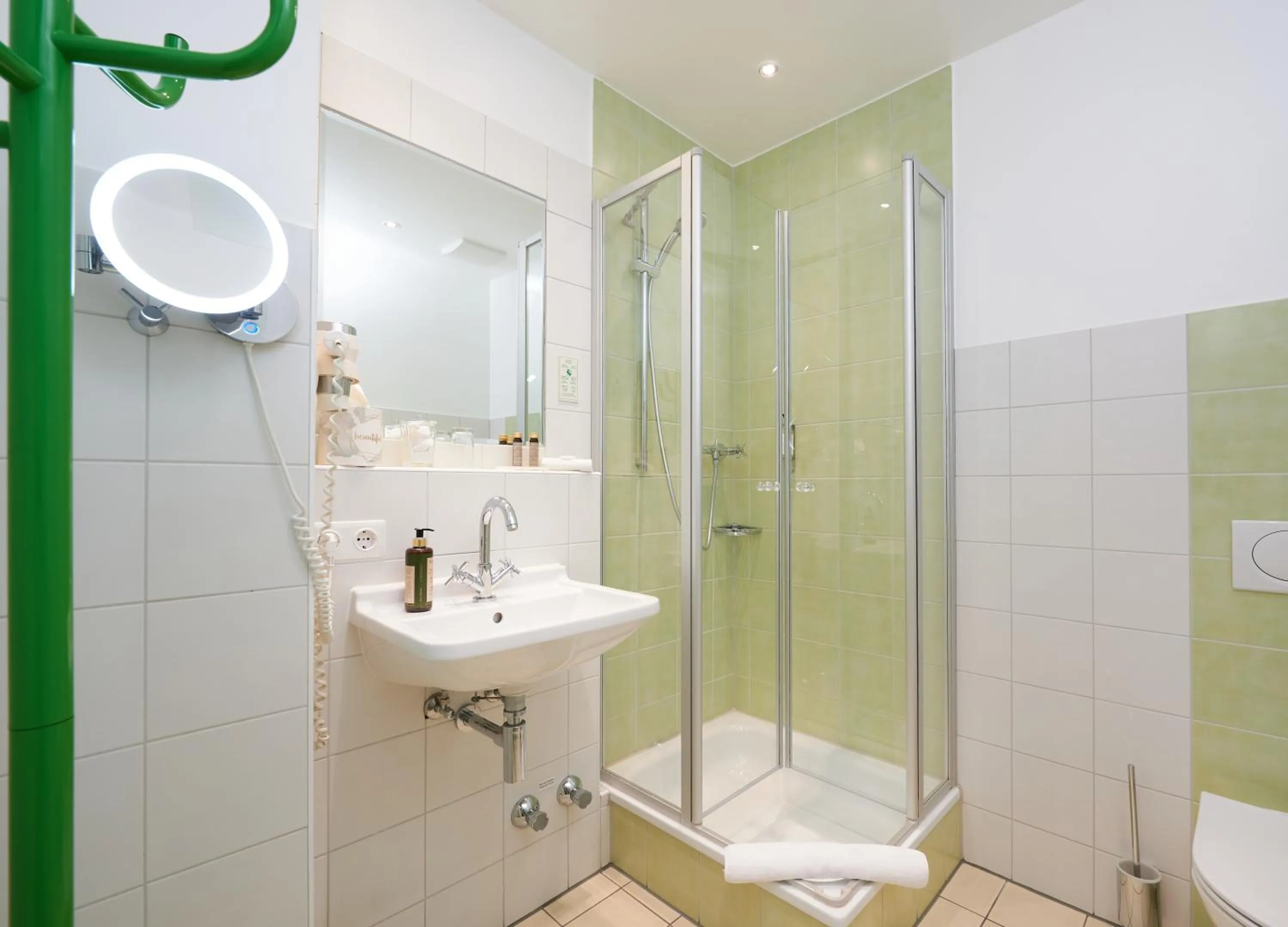 Shower in Design-Boutique Hotel Vosteen
