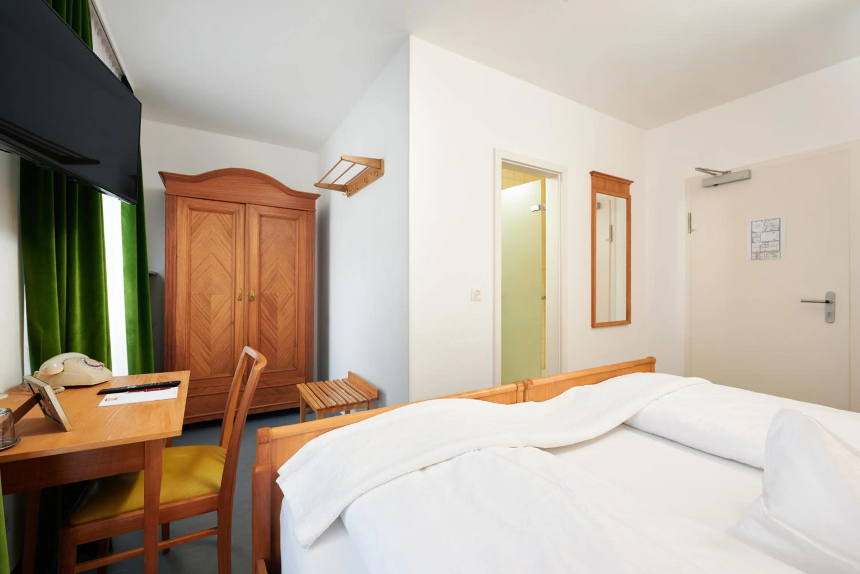 Bed in Design-Boutique Hotel Vosteen