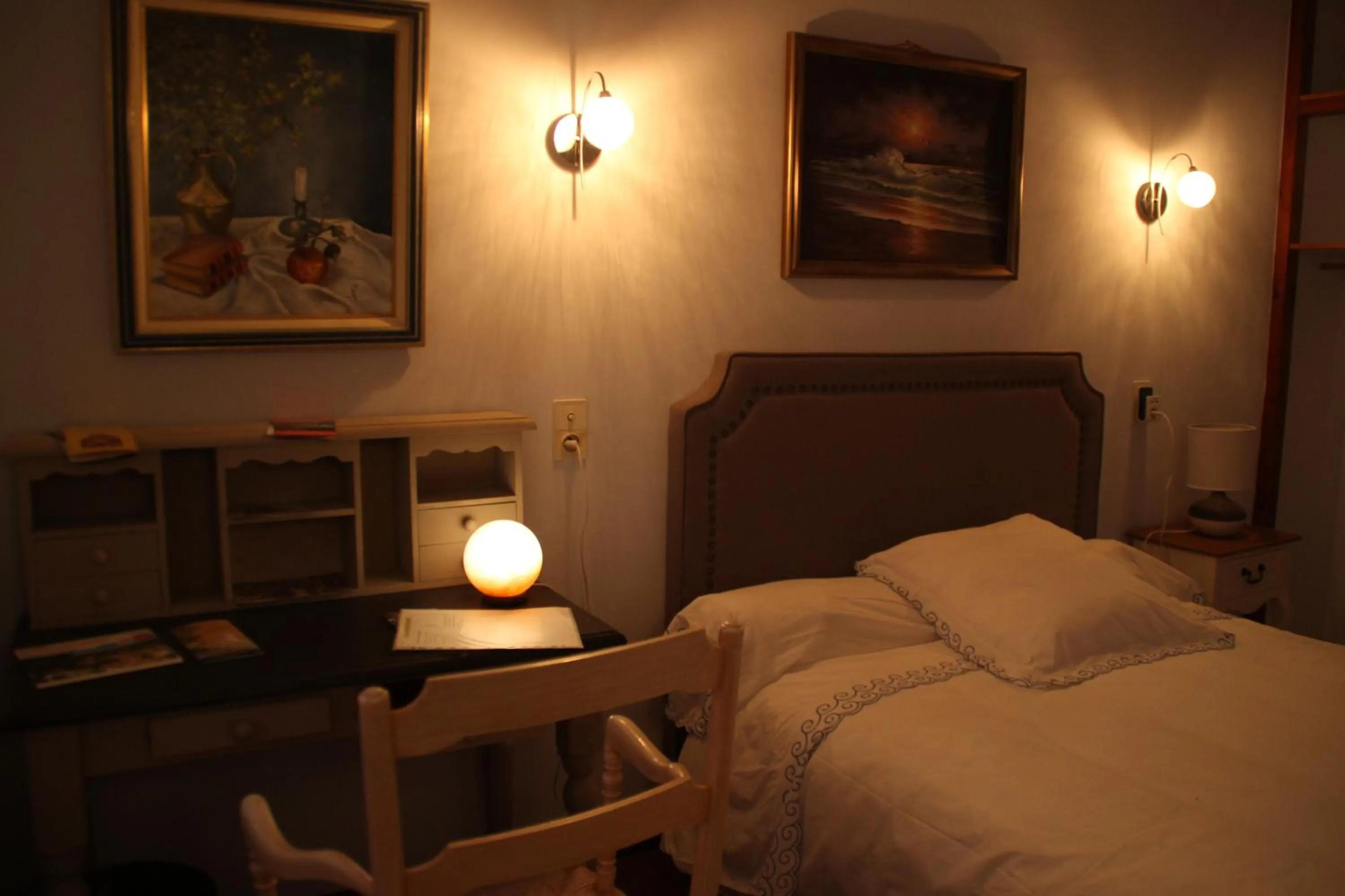 Bed in Chambres d'hôtes Elisa & Etienne