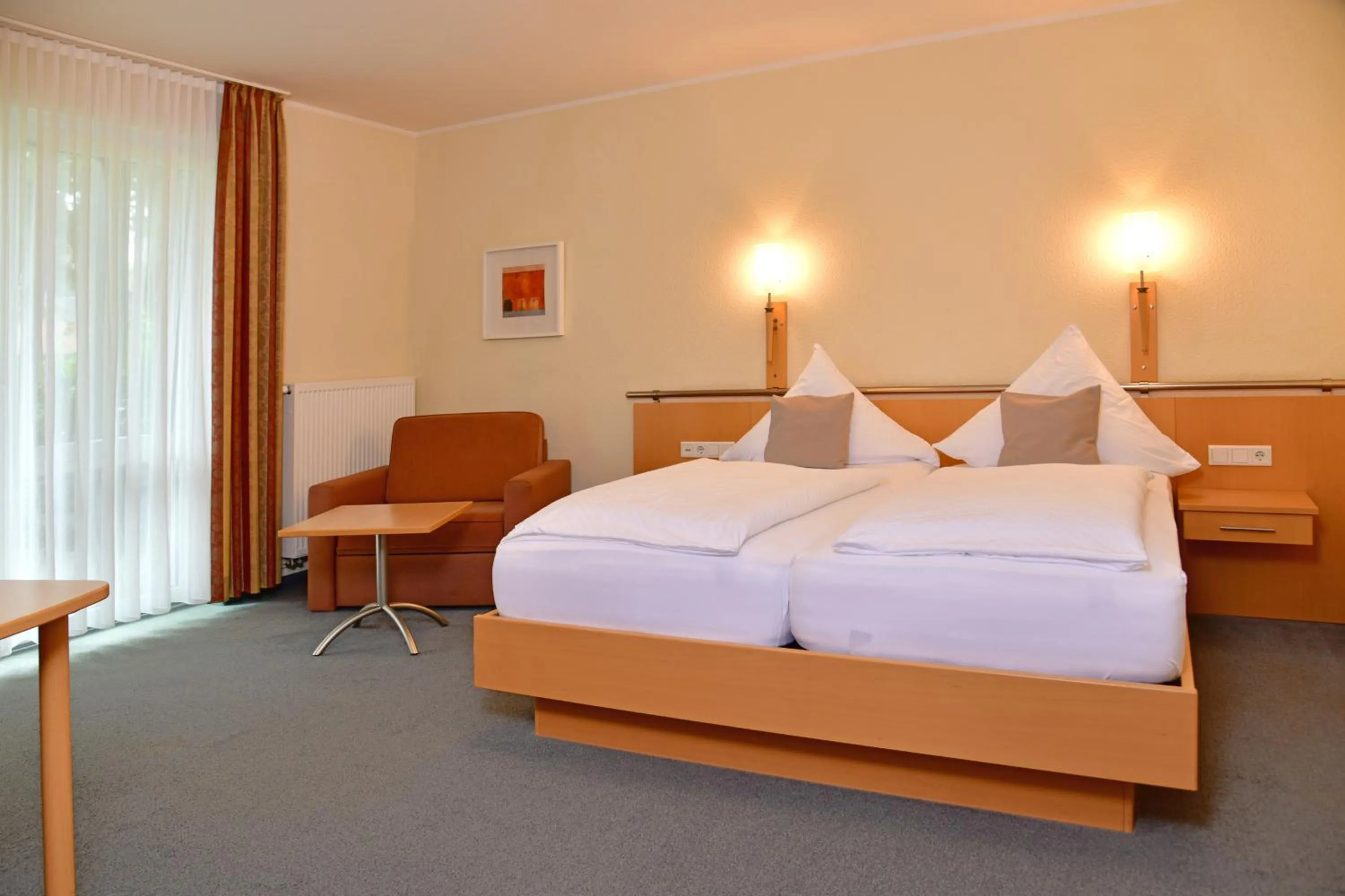 Bedroom, Bed in Landhotel Hermannshöhe