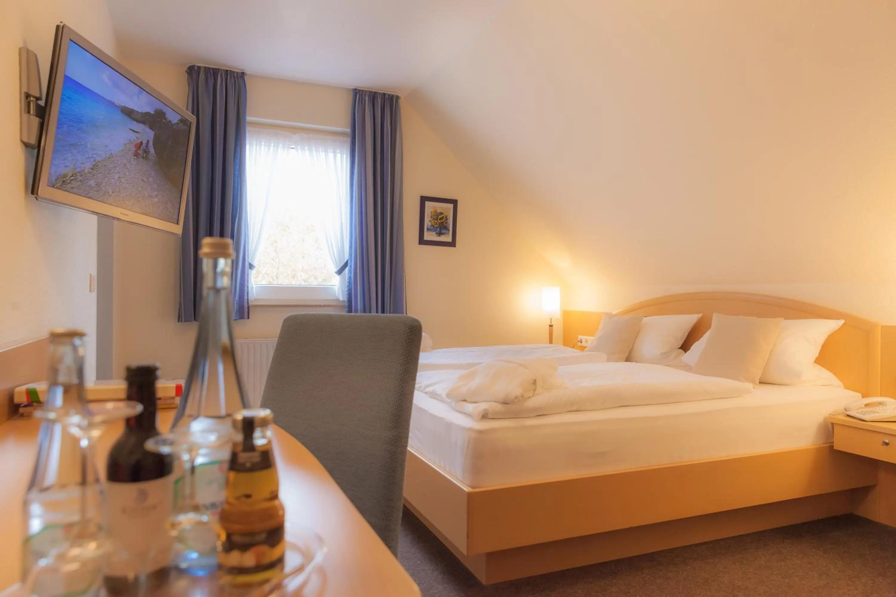 Bed in Landhotel Hermannshöhe