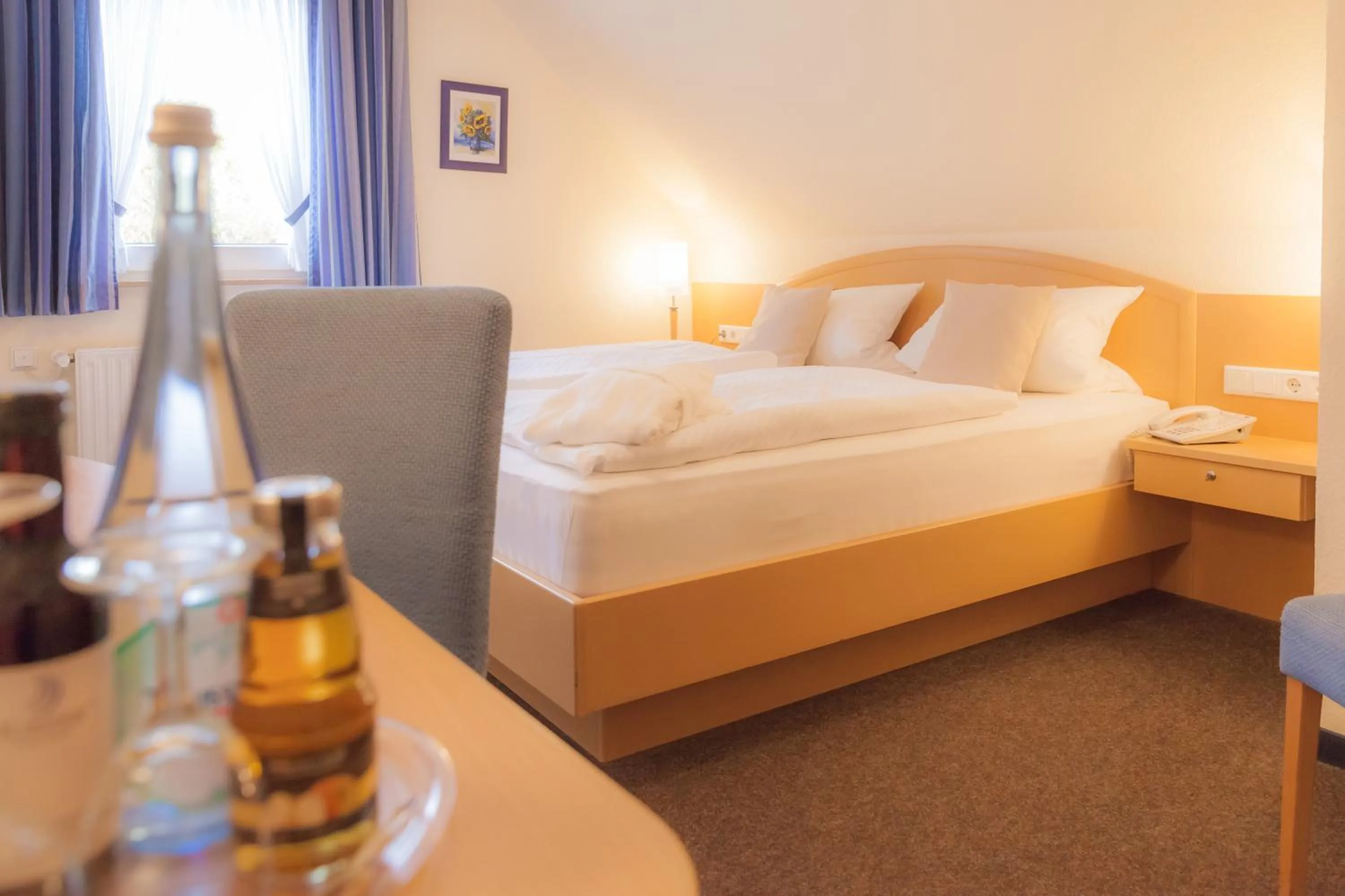 Bed in Landhotel Hermannshöhe