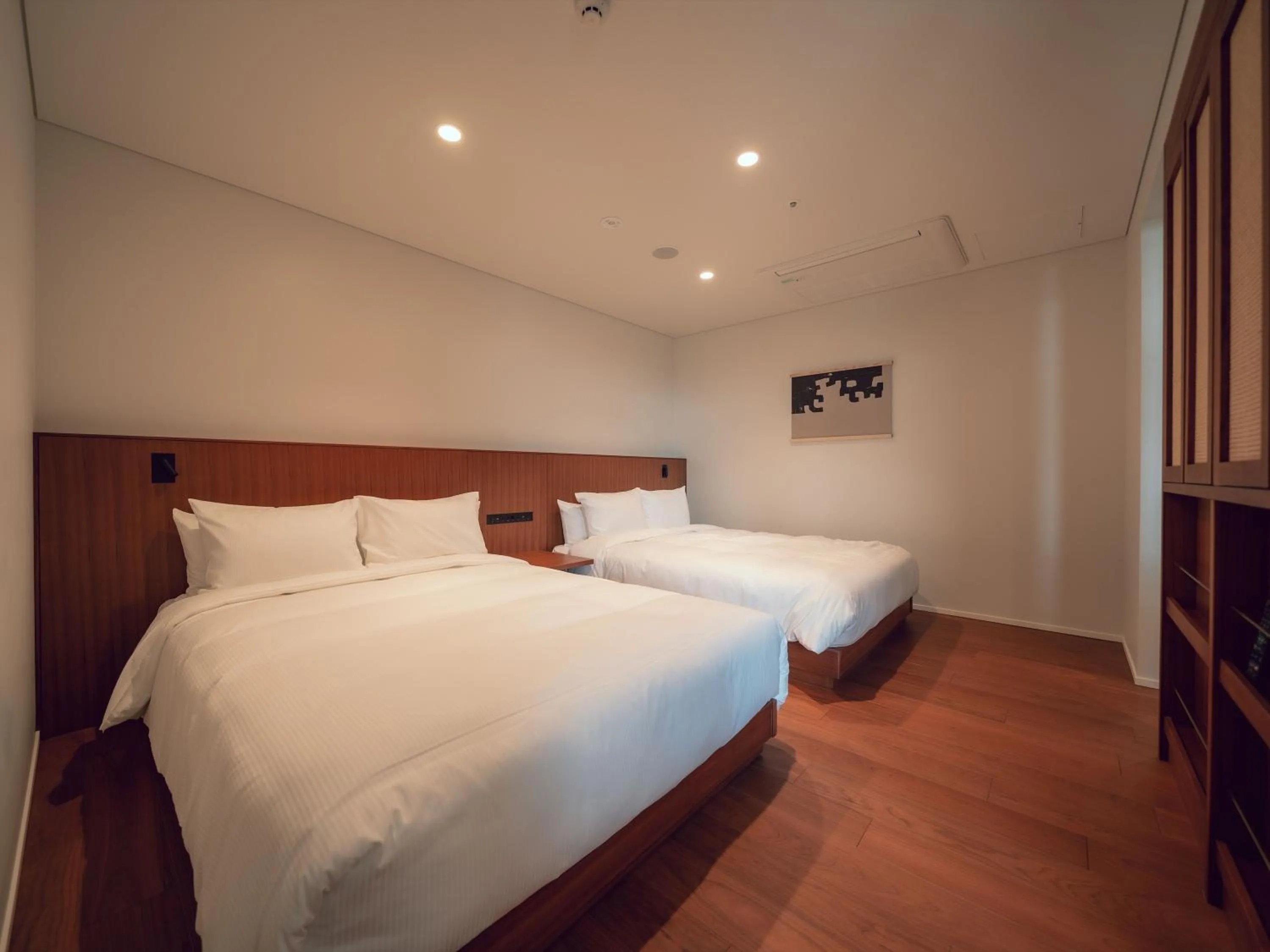 Photo of the whole room, Bed in Hotel Vison