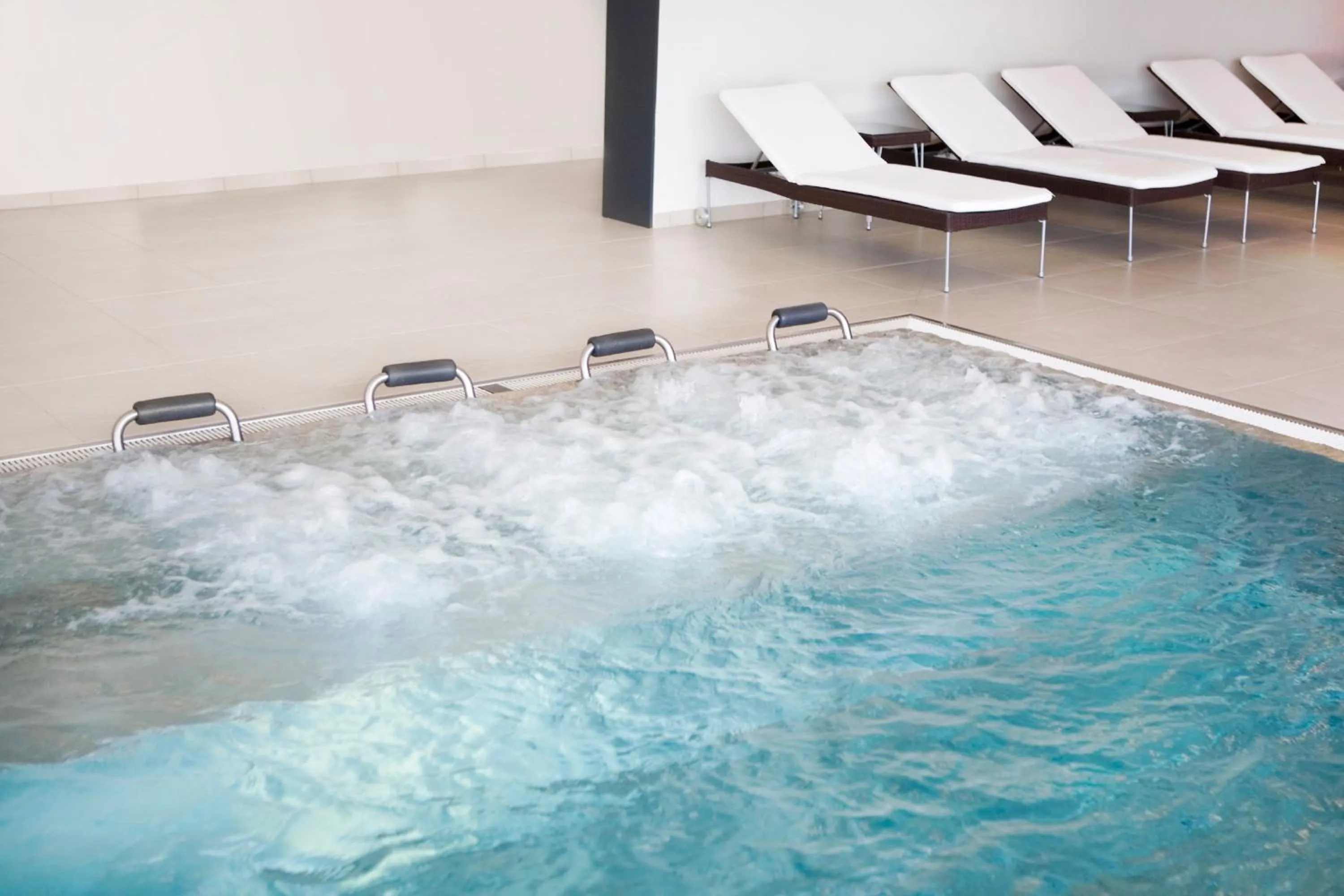 Swimming pool in Spa Hotel Bründl