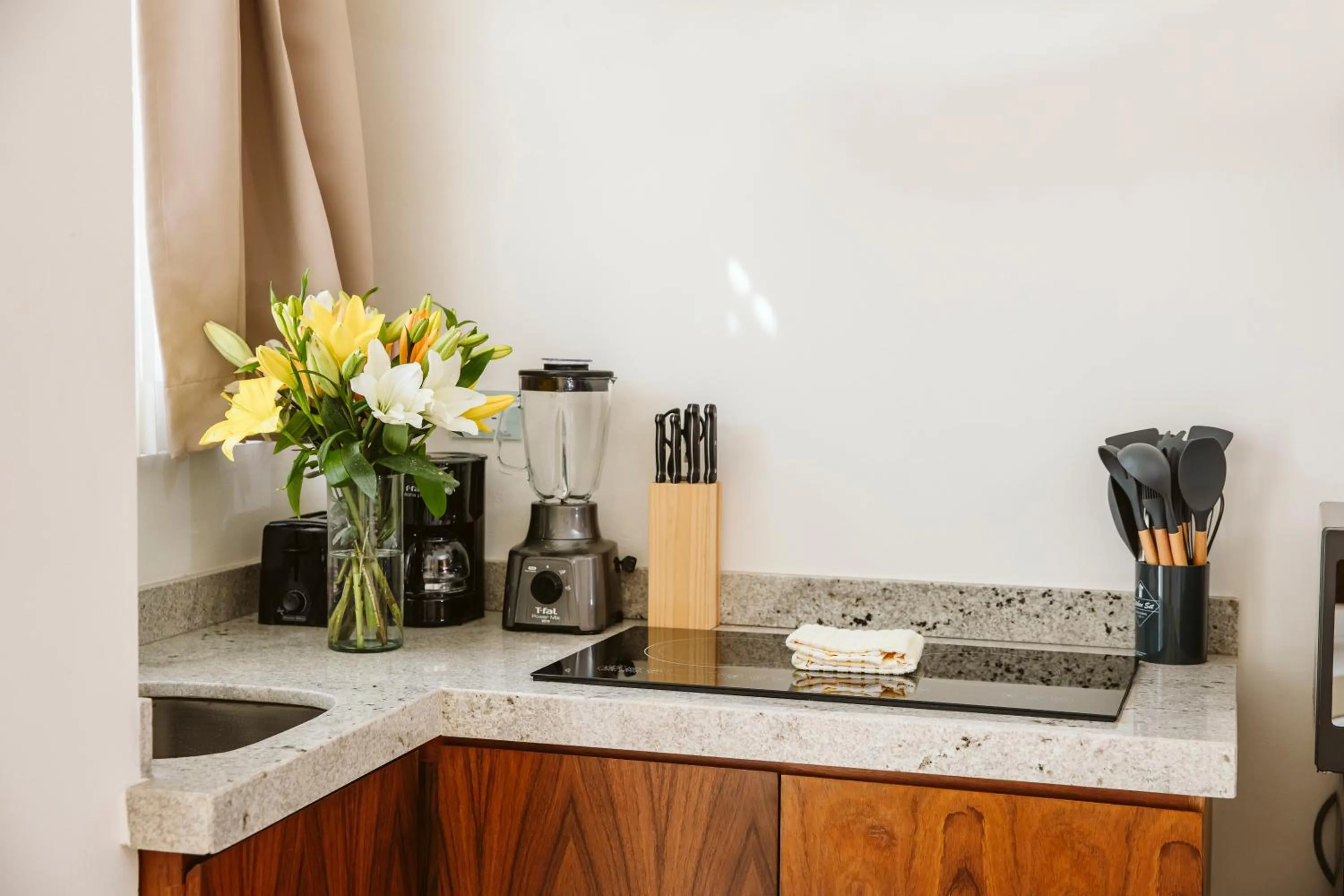 Kitchen or kitchenette in The Waves Tulum by BNB Experience