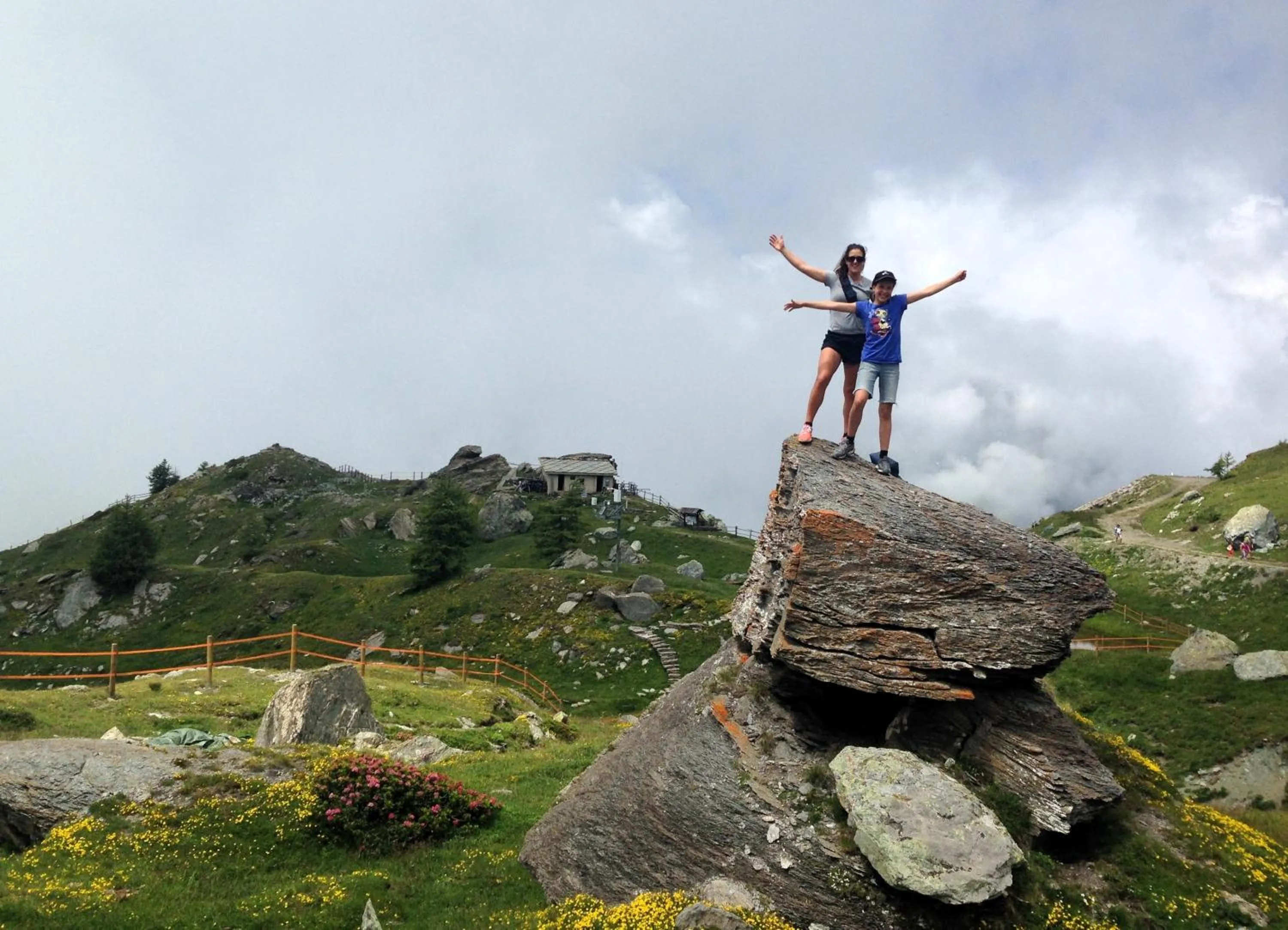 Nearby landmark in Medieval Hamlet Malpertus