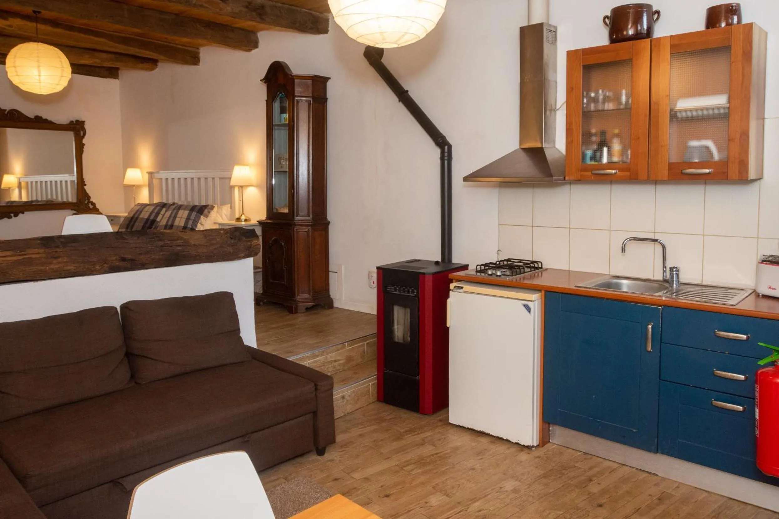 Kitchen or kitchenette in Medieval Hamlet Malpertus