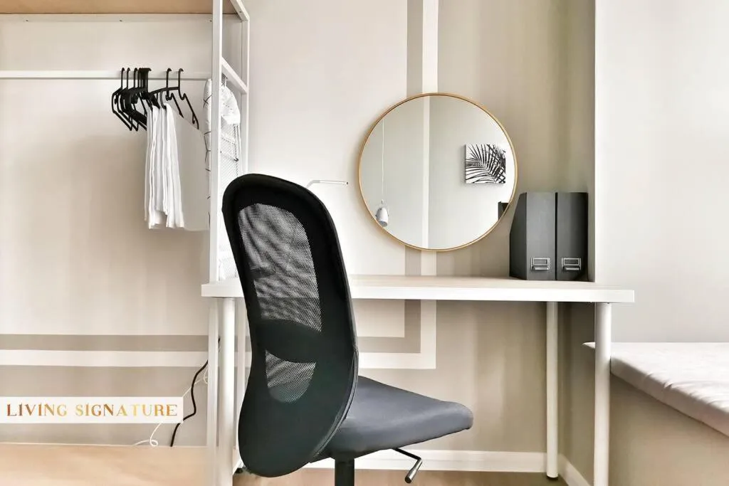 Ceylonz Suites by Living Signature