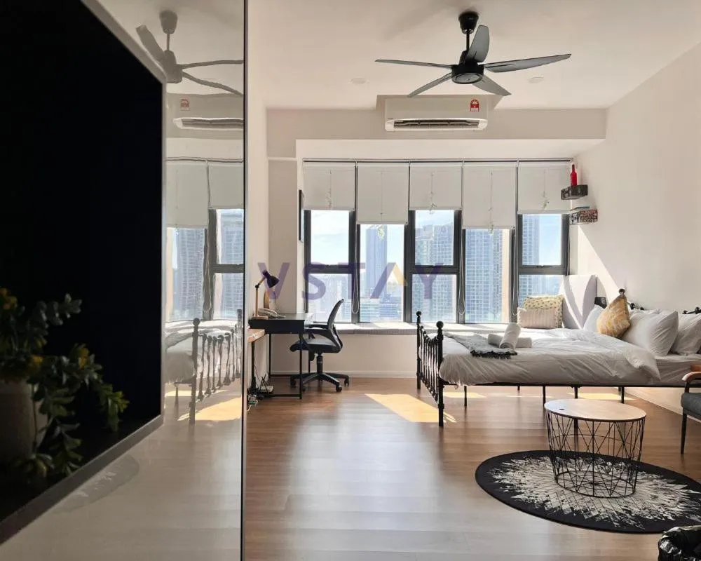 Ceylonz Suites by Living Signature