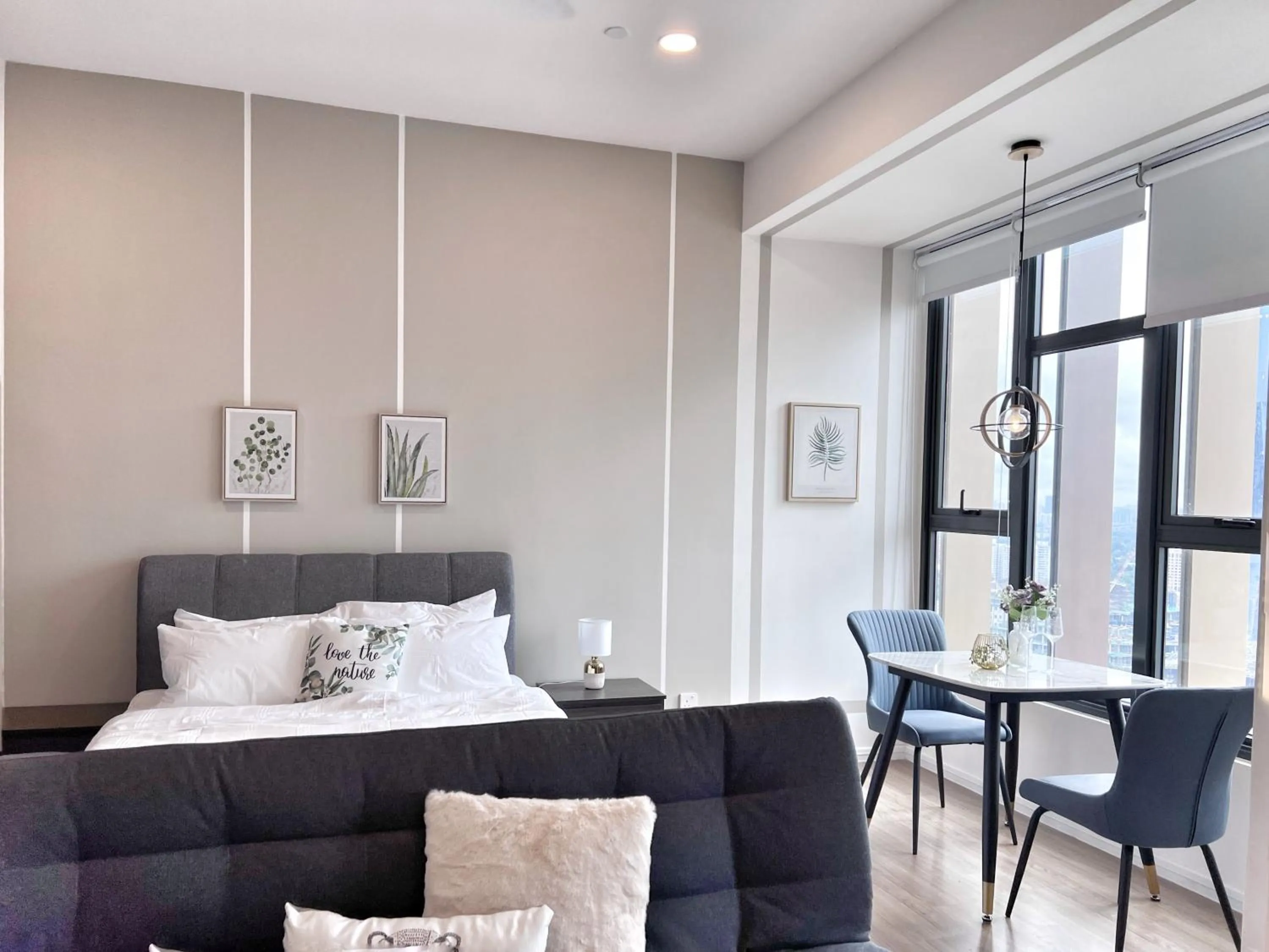 Ceylonz Suites by Living Signature