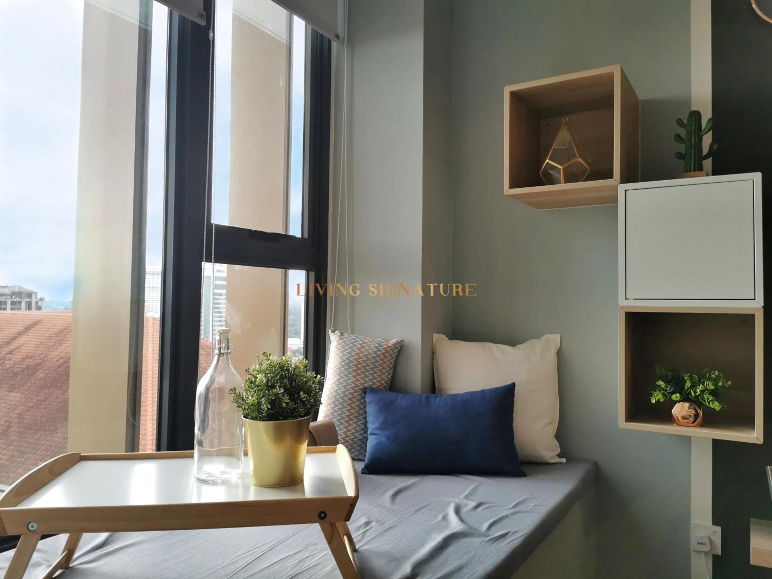 Ceylonz Suites by Living Signature