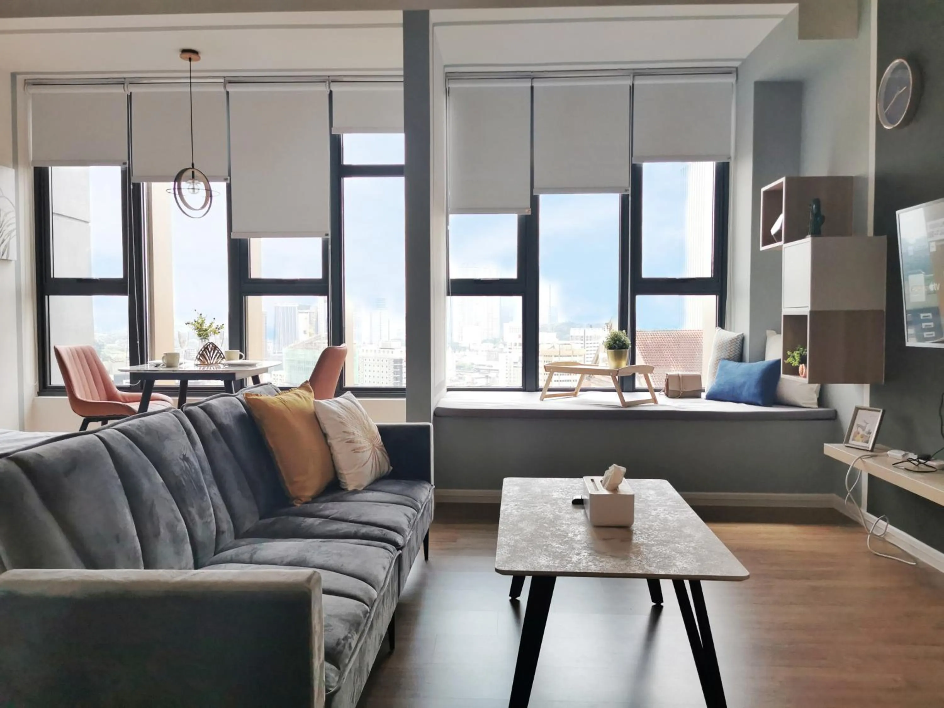 Ceylonz Suites by Living Signature