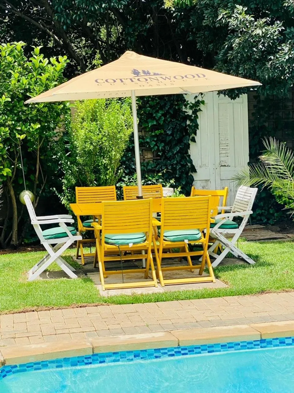 Garden in Cottonwood Guesthouse Oasis