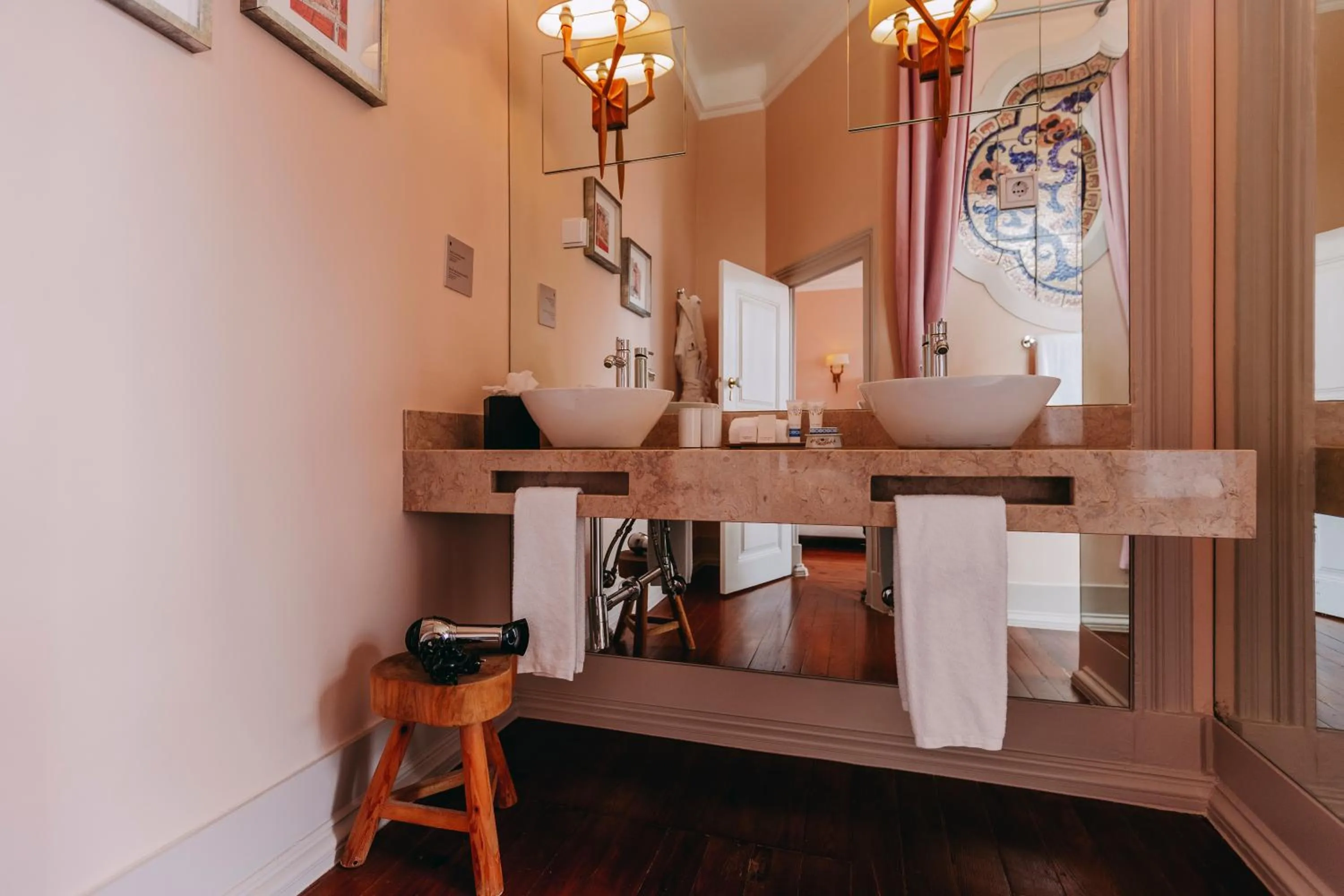 Bathroom in Torel Palace Lisbon